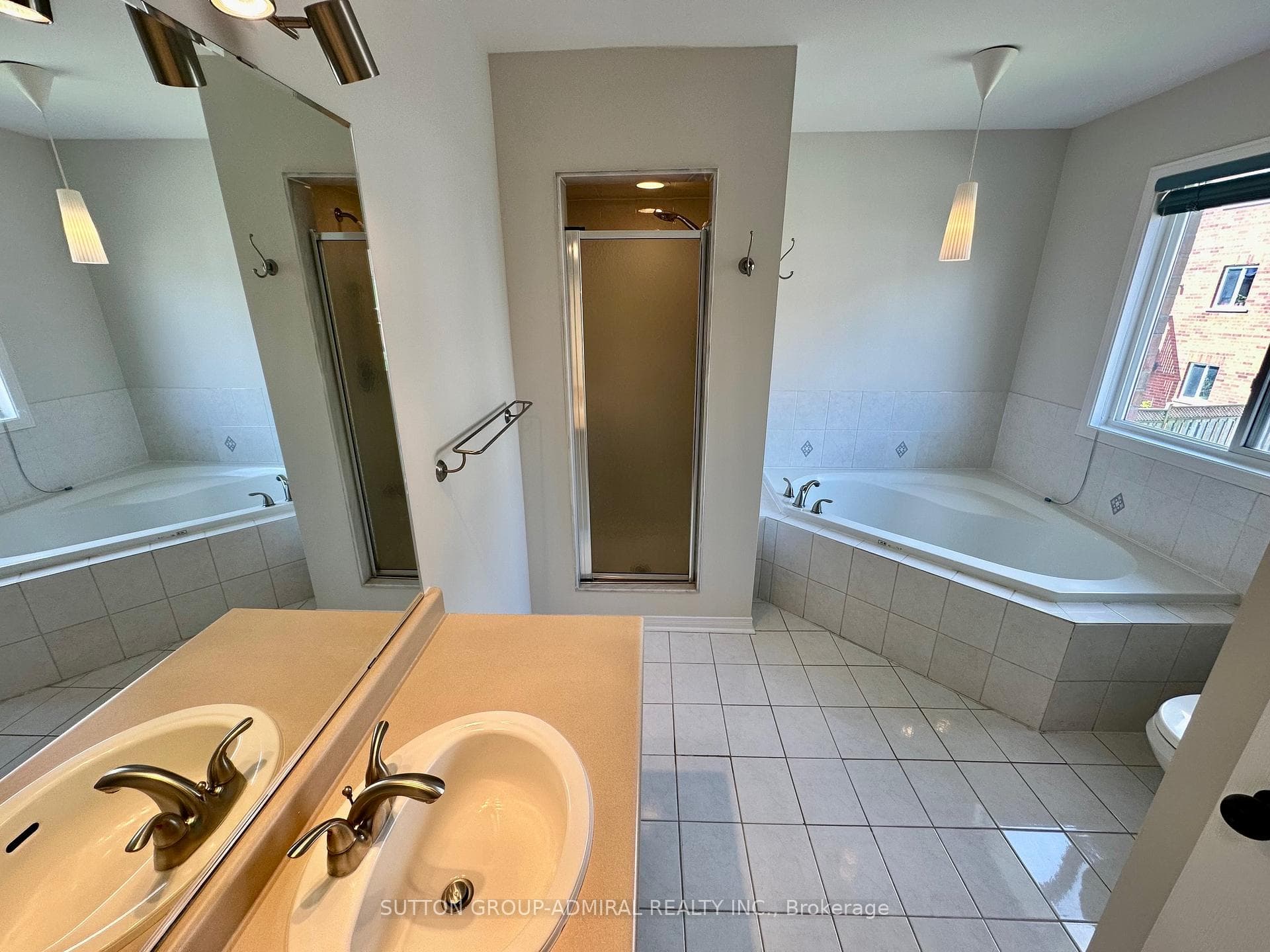 388 Flagstone Way photo 13