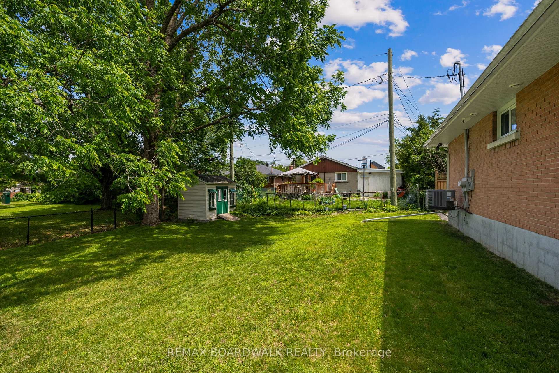 1311 Adirondack Drive photo 27