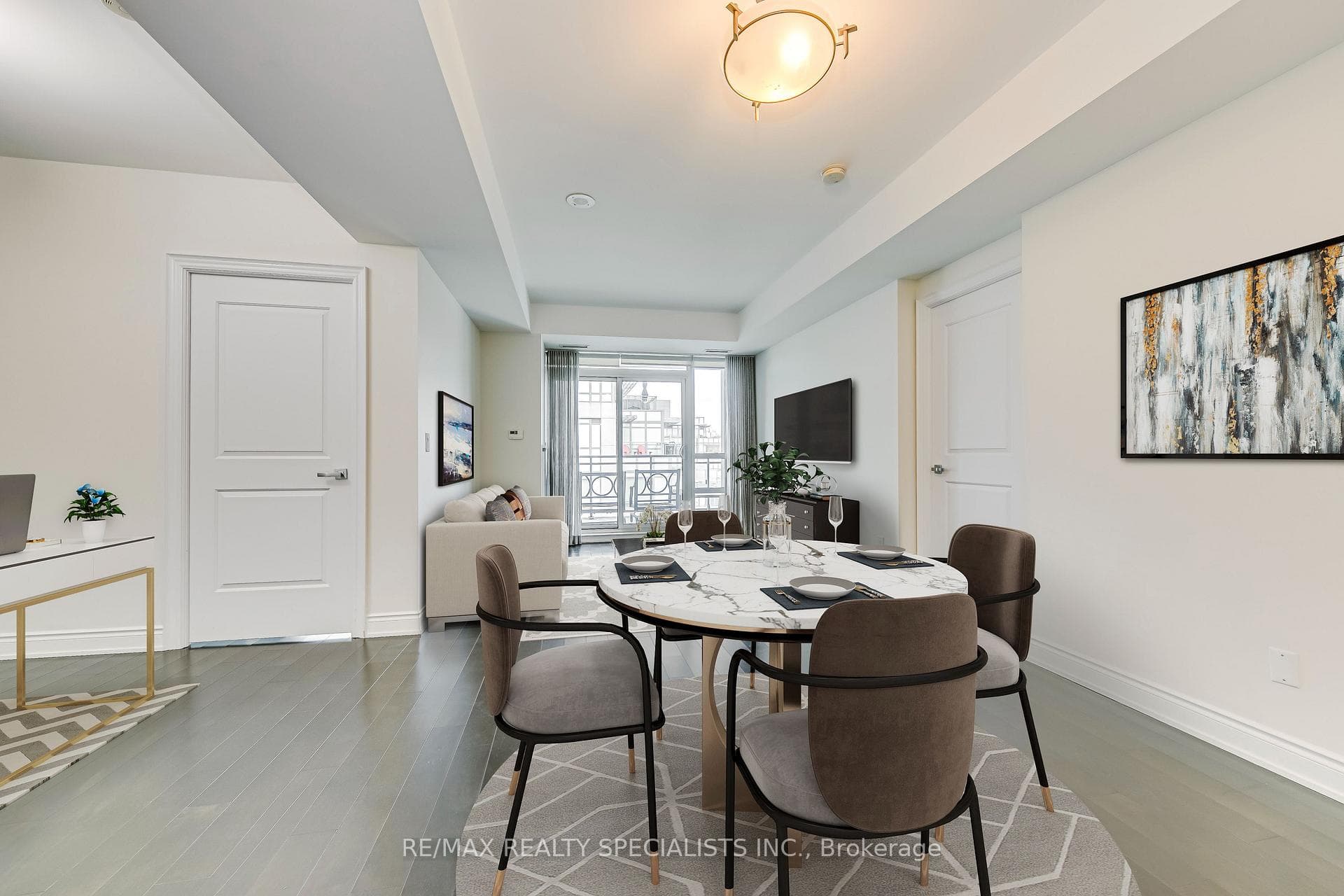 3500 Lakeshore Road Unit 725 photo 9