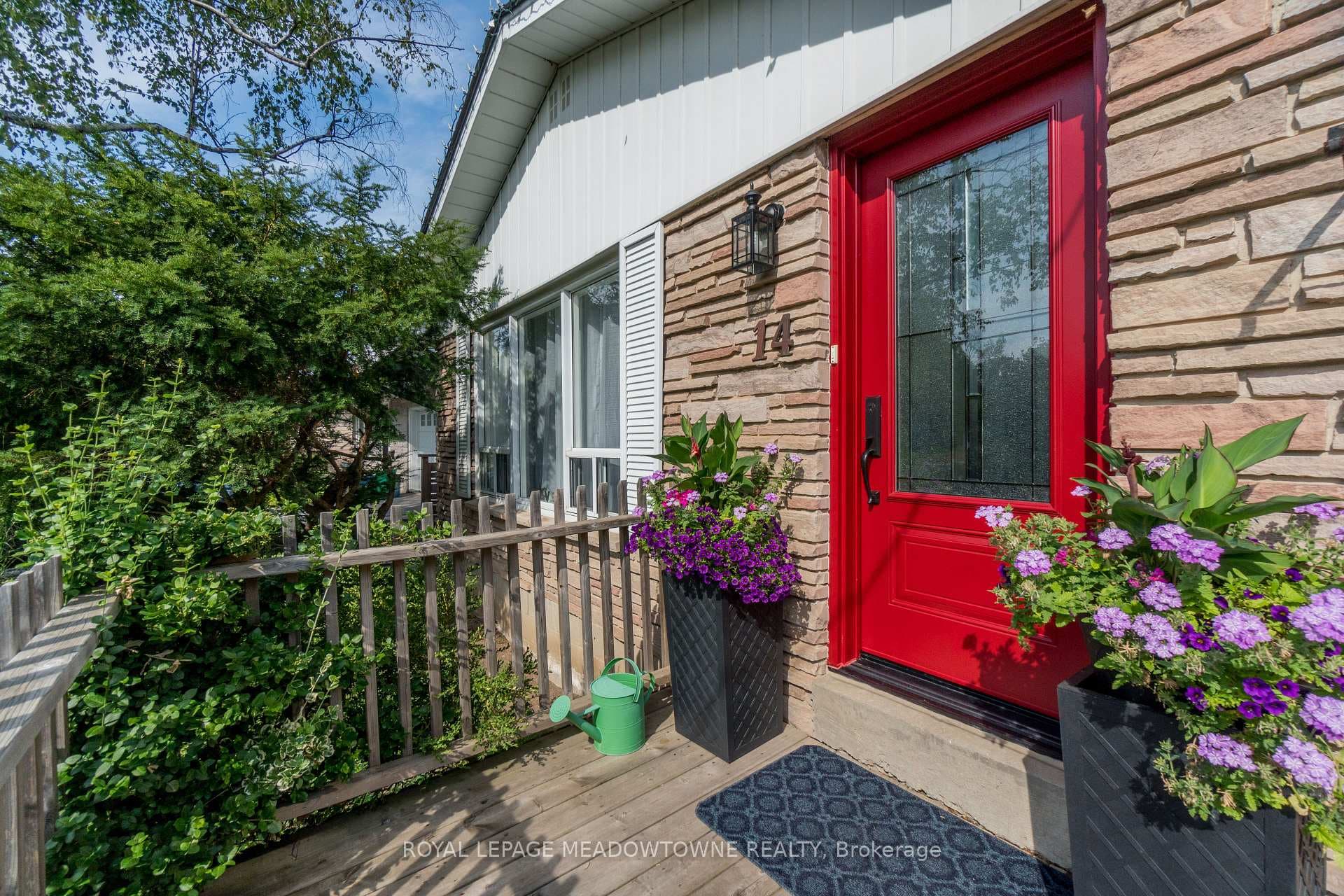 14 Princess Anne Drive photo 2