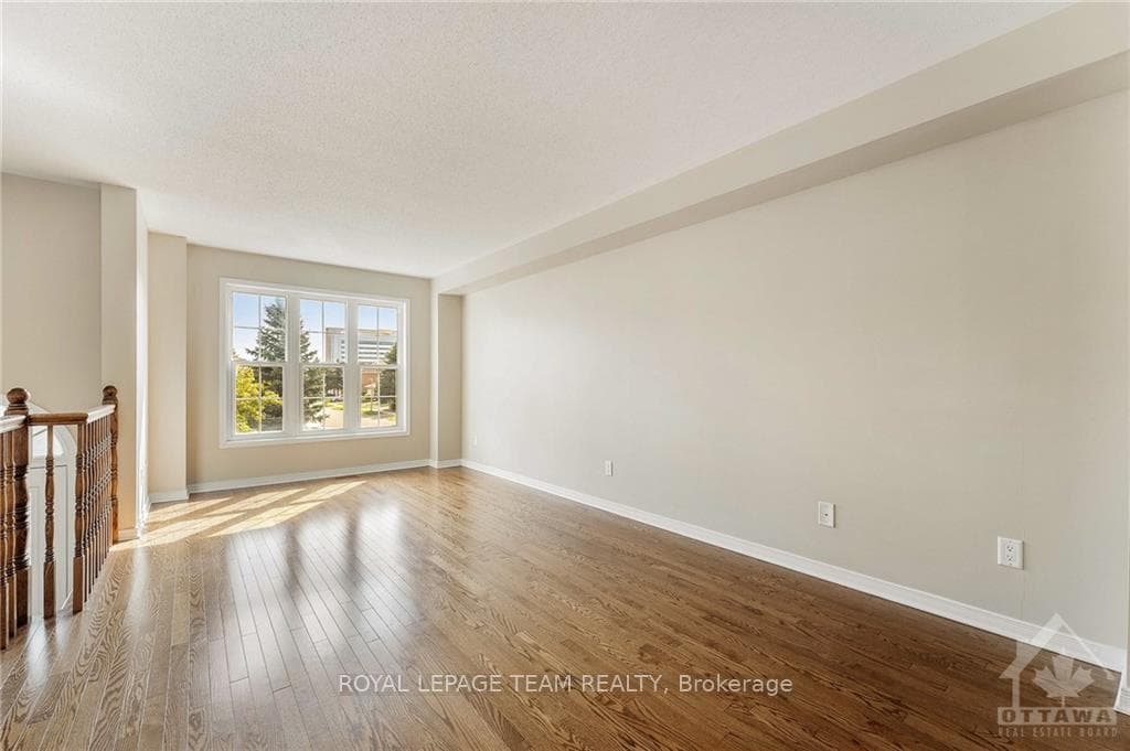 159 SCOUT Street photo 5