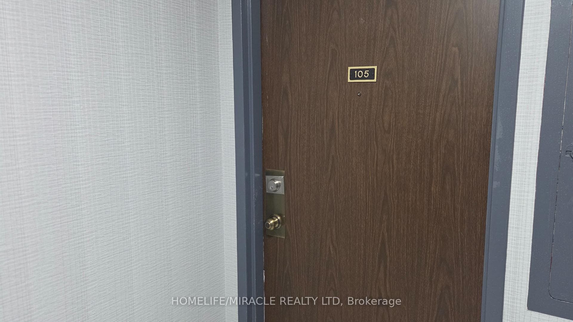 4 Kings Cross Road Unit 105 photo 8