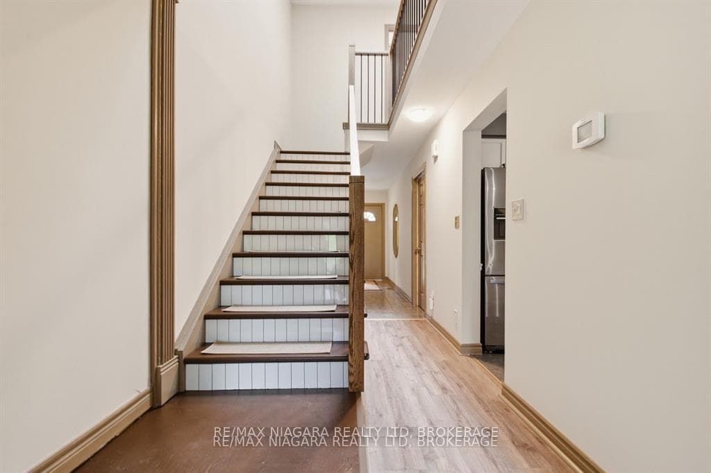 67 Linwell Road Unit 26 photo 9