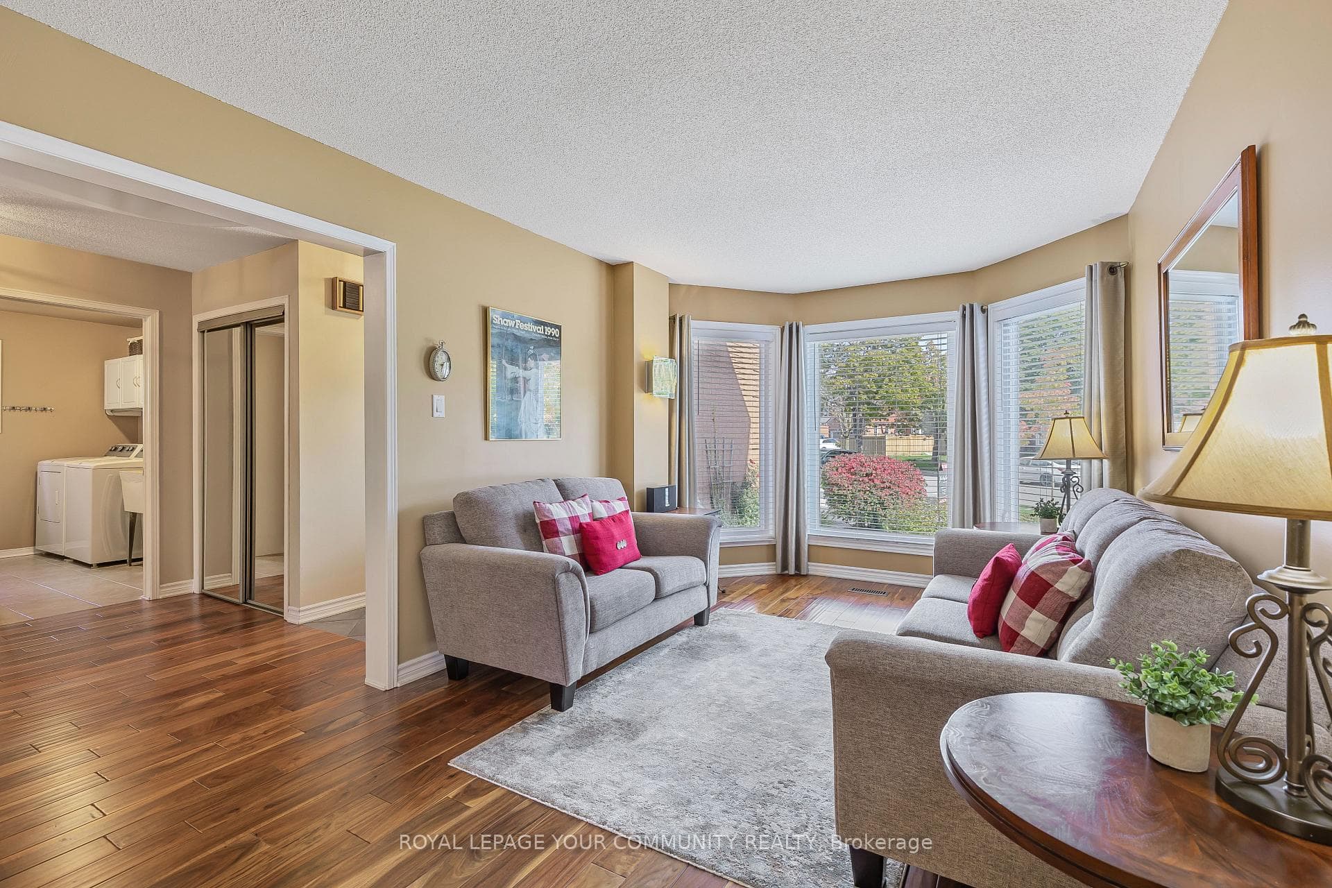Living room w/east view