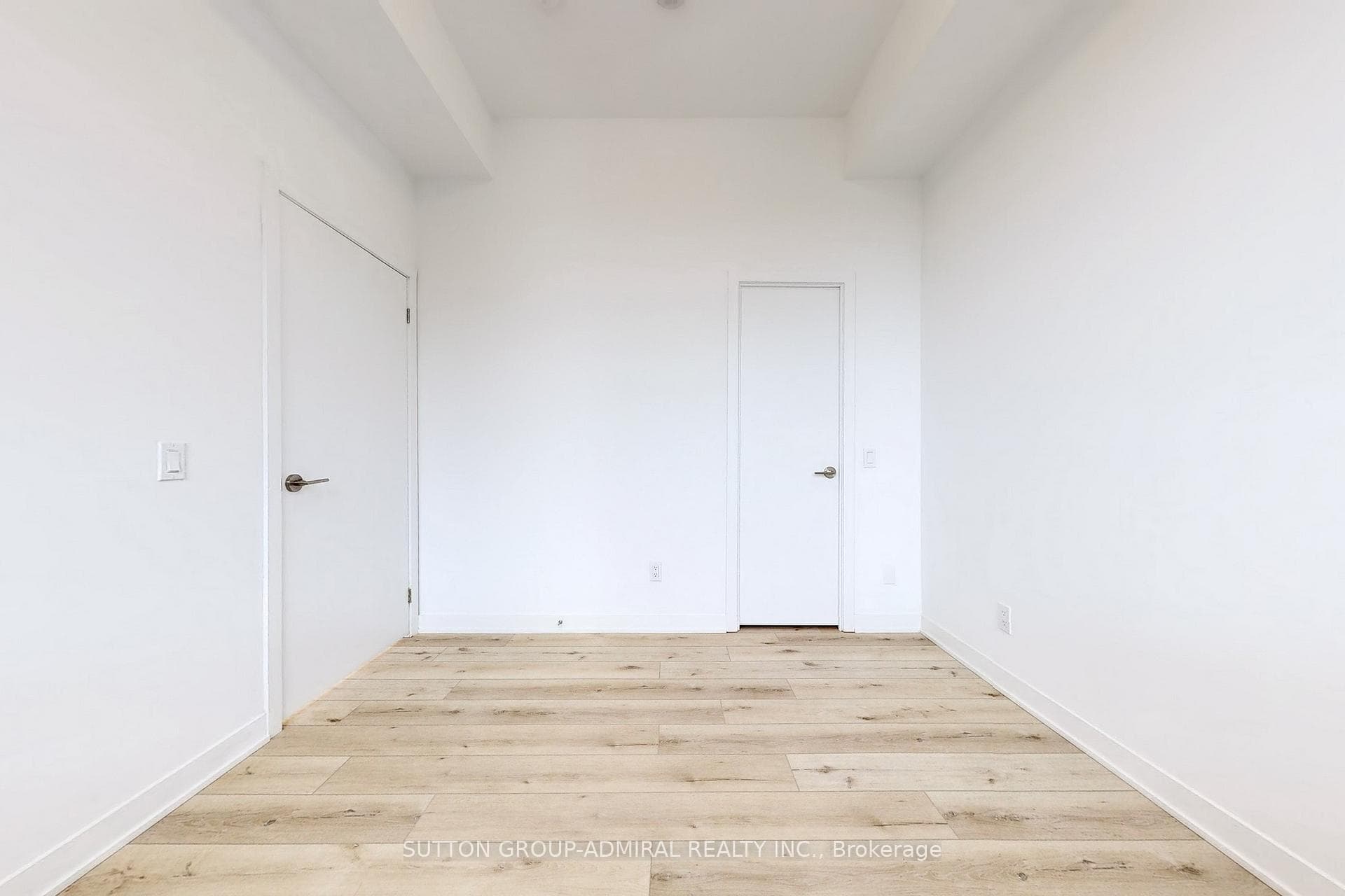 405 Dundas Street Unit LPH14 photo 19