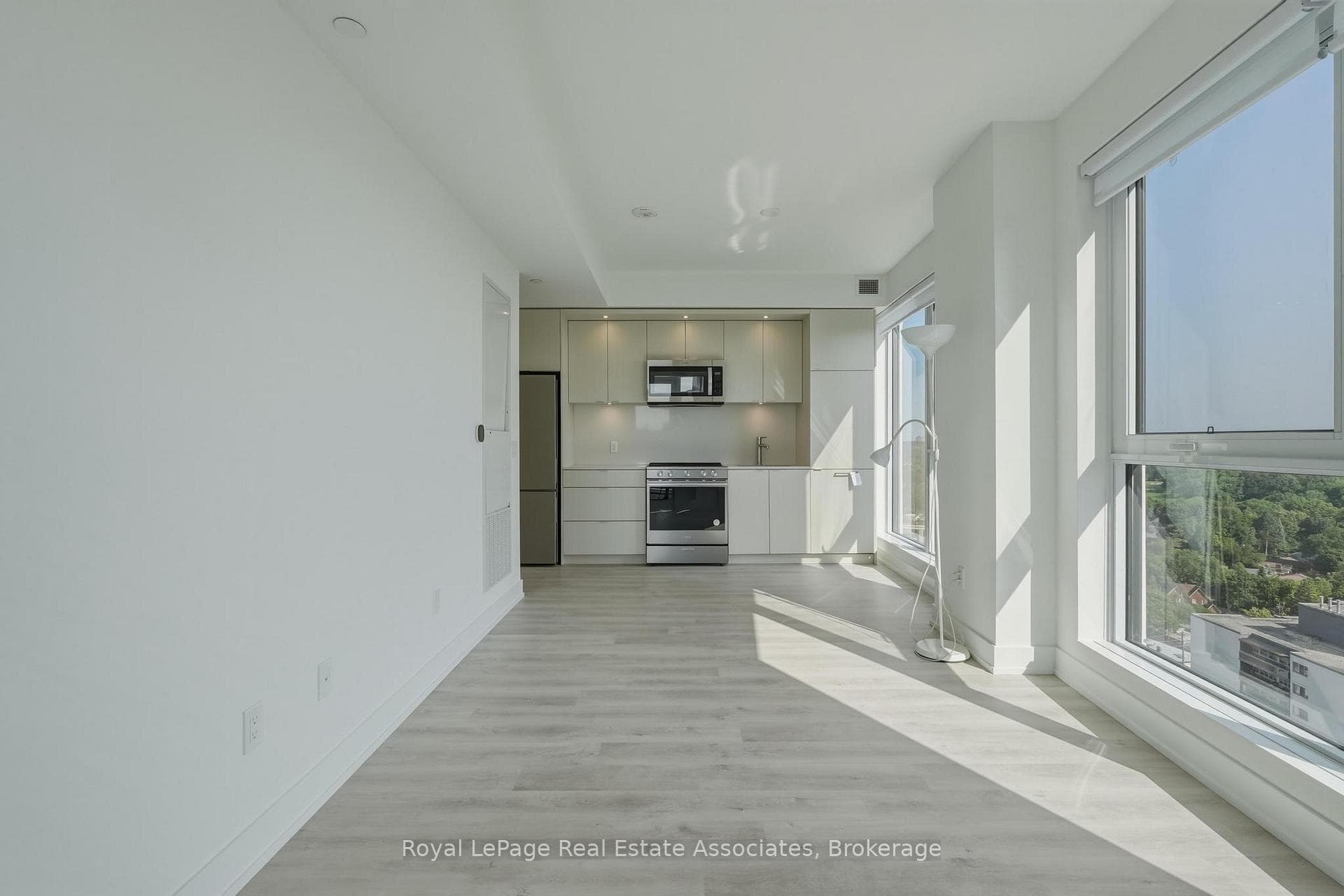 25 Cordova Avenue Unit 1804 photo 5