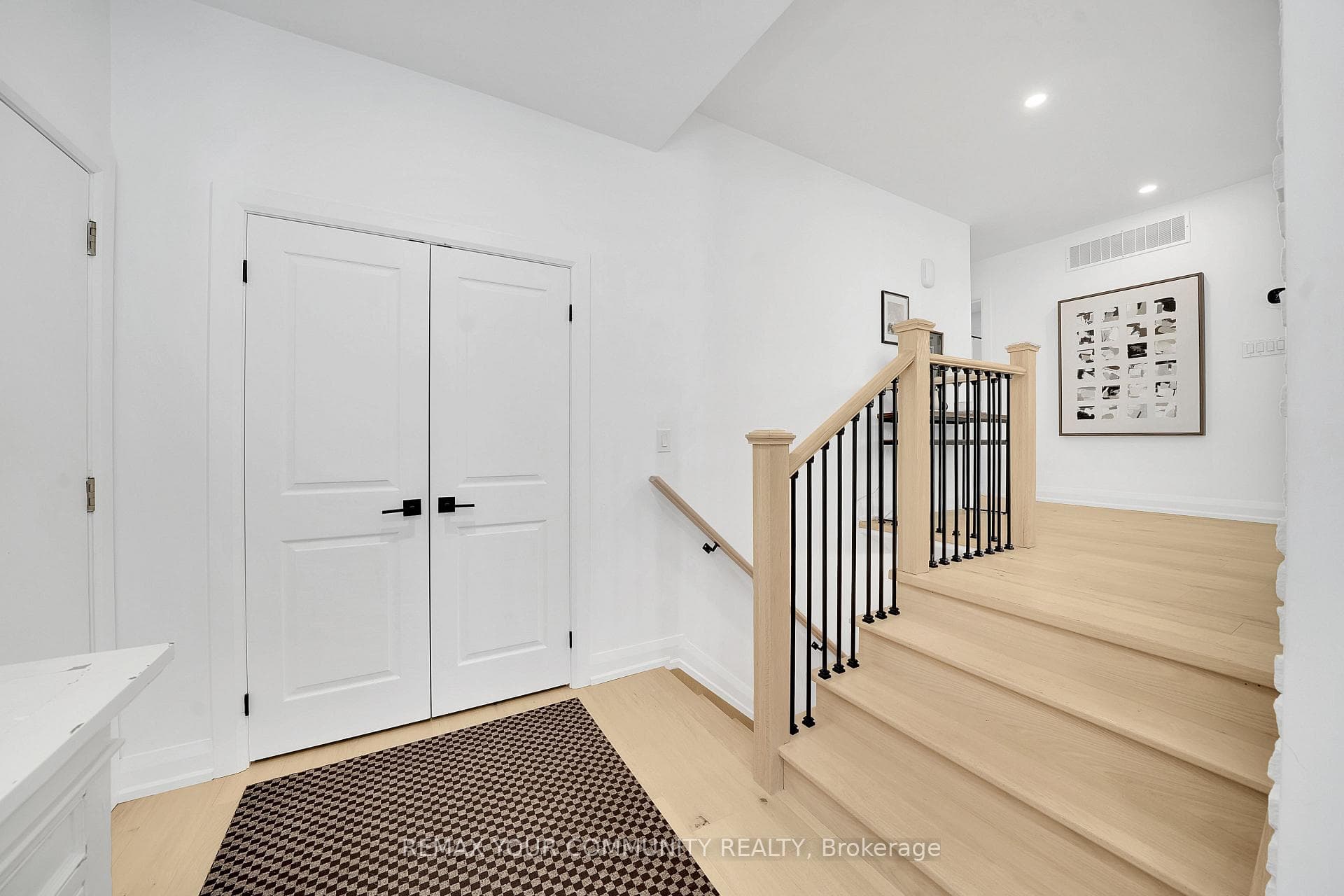 72 Cook Drive photo 5