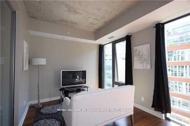 32 Camden Street Unit 601 photo 11