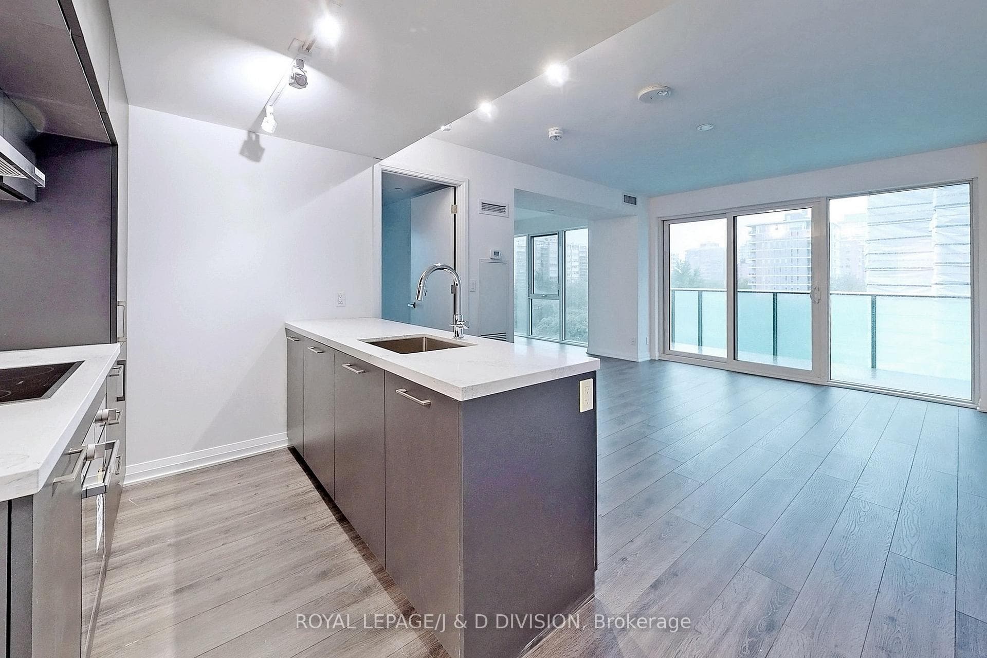 99 Foxbar Road Unit 804 photo 11