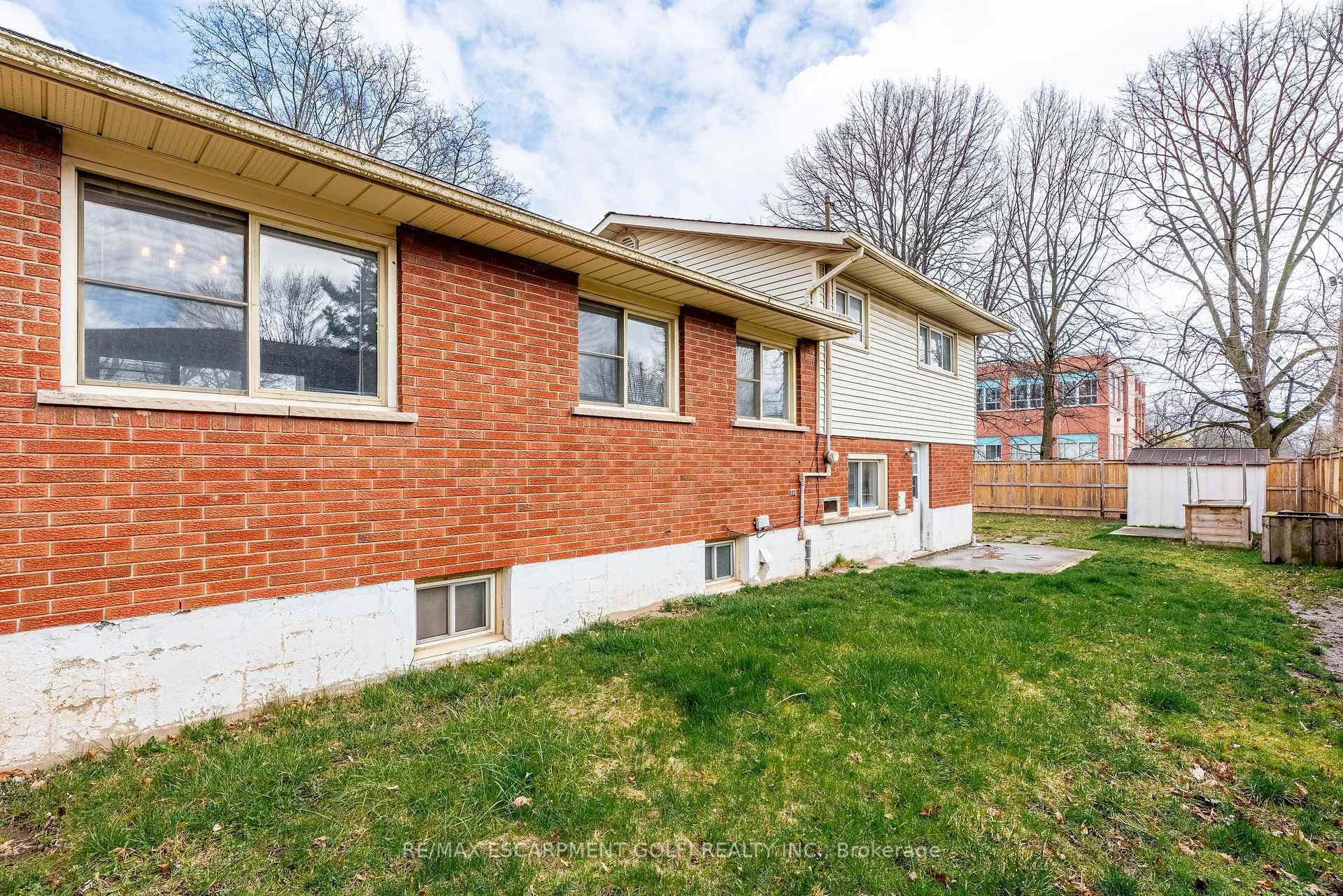 8 Plazaway N/A photo 34