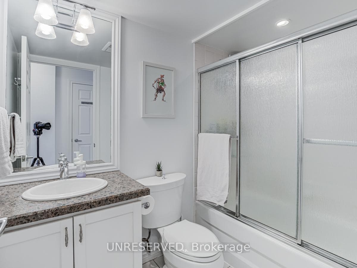 260 Merton Street Unit 510 photo 22
