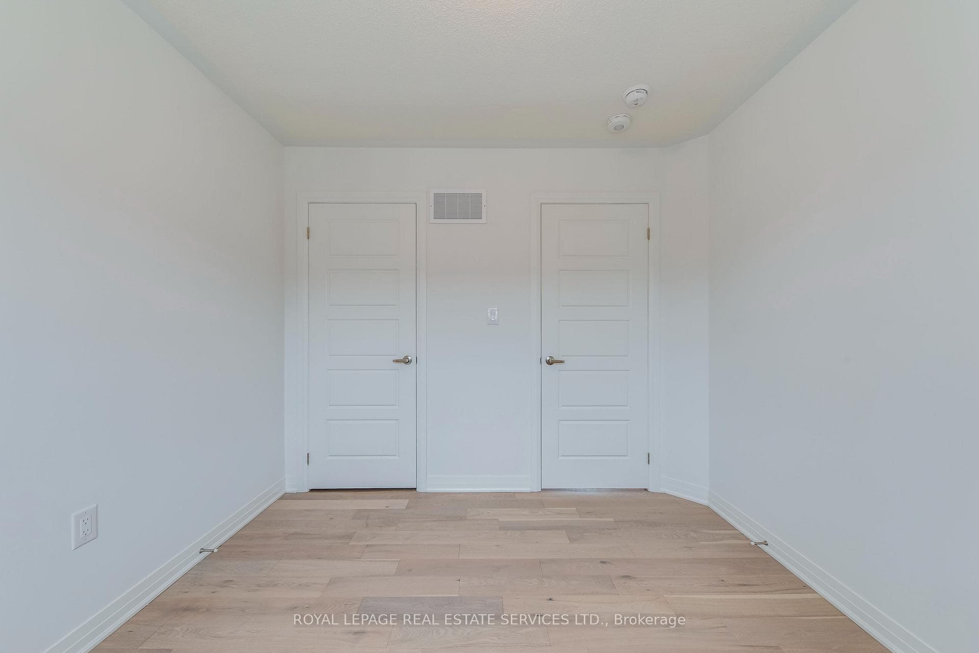 1382 William Halton Parkway photo 36
