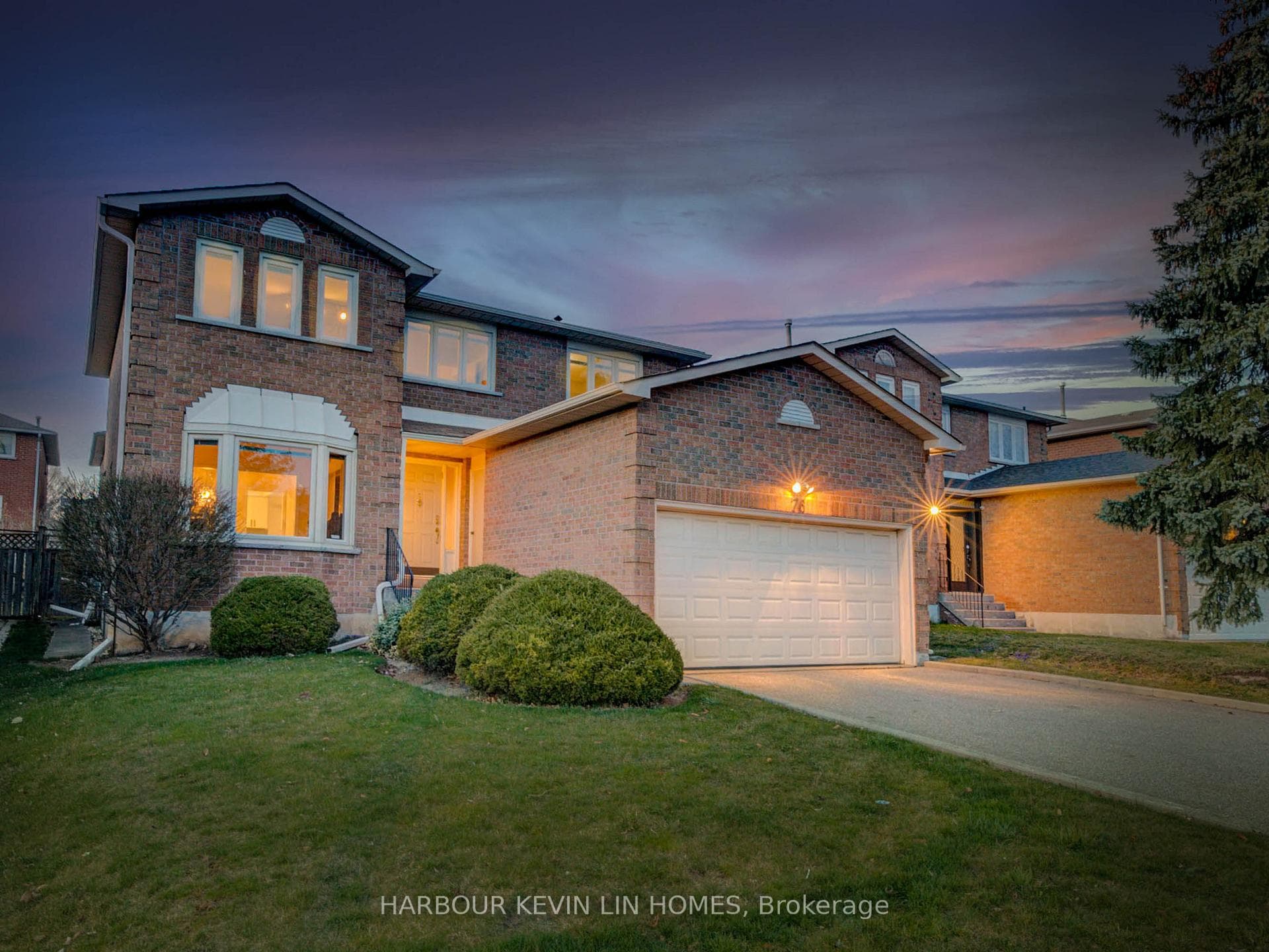 76 Hazelmere Drive photo 2