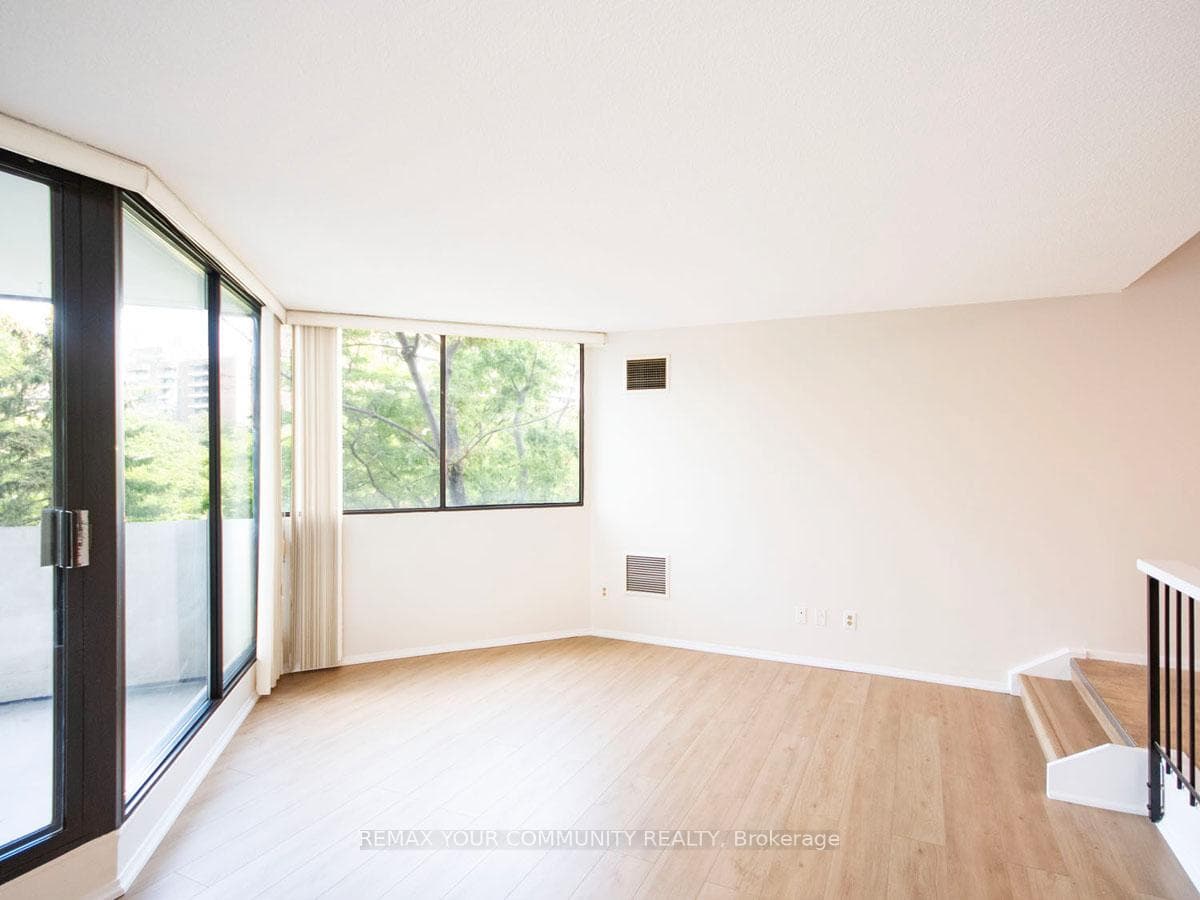 70 Baif Boulevard Unit 309 photo 6