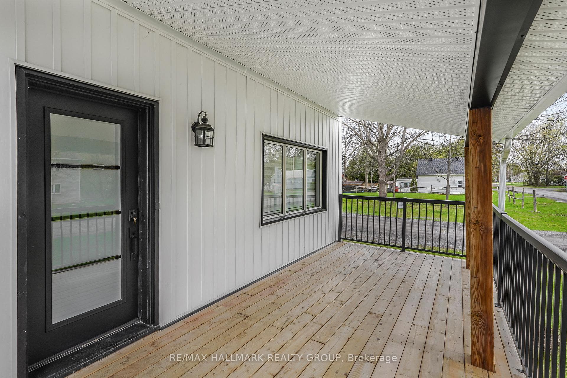 2545 MARKET Street photo 5