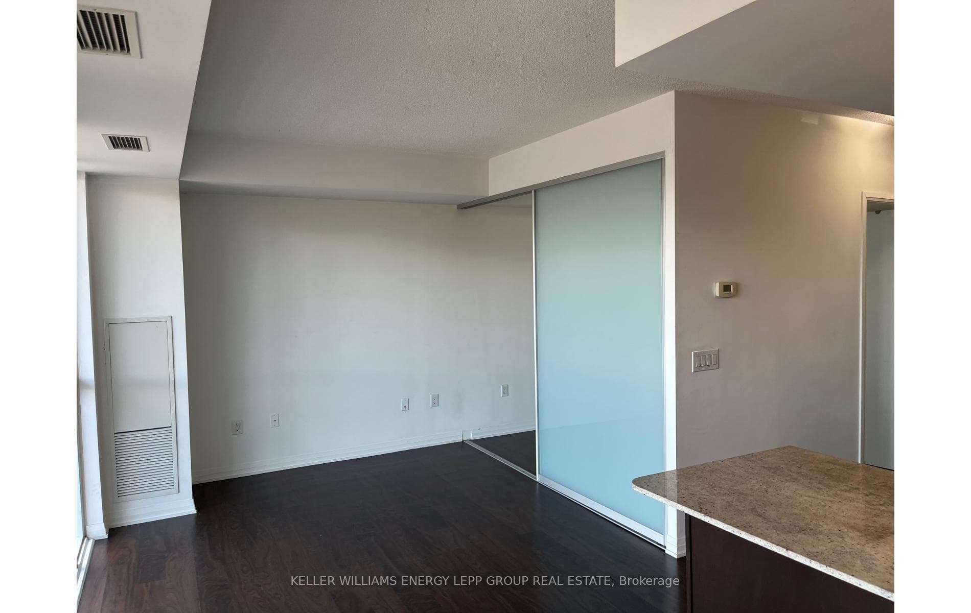 25 Cole Street Unit 1602 photo 9