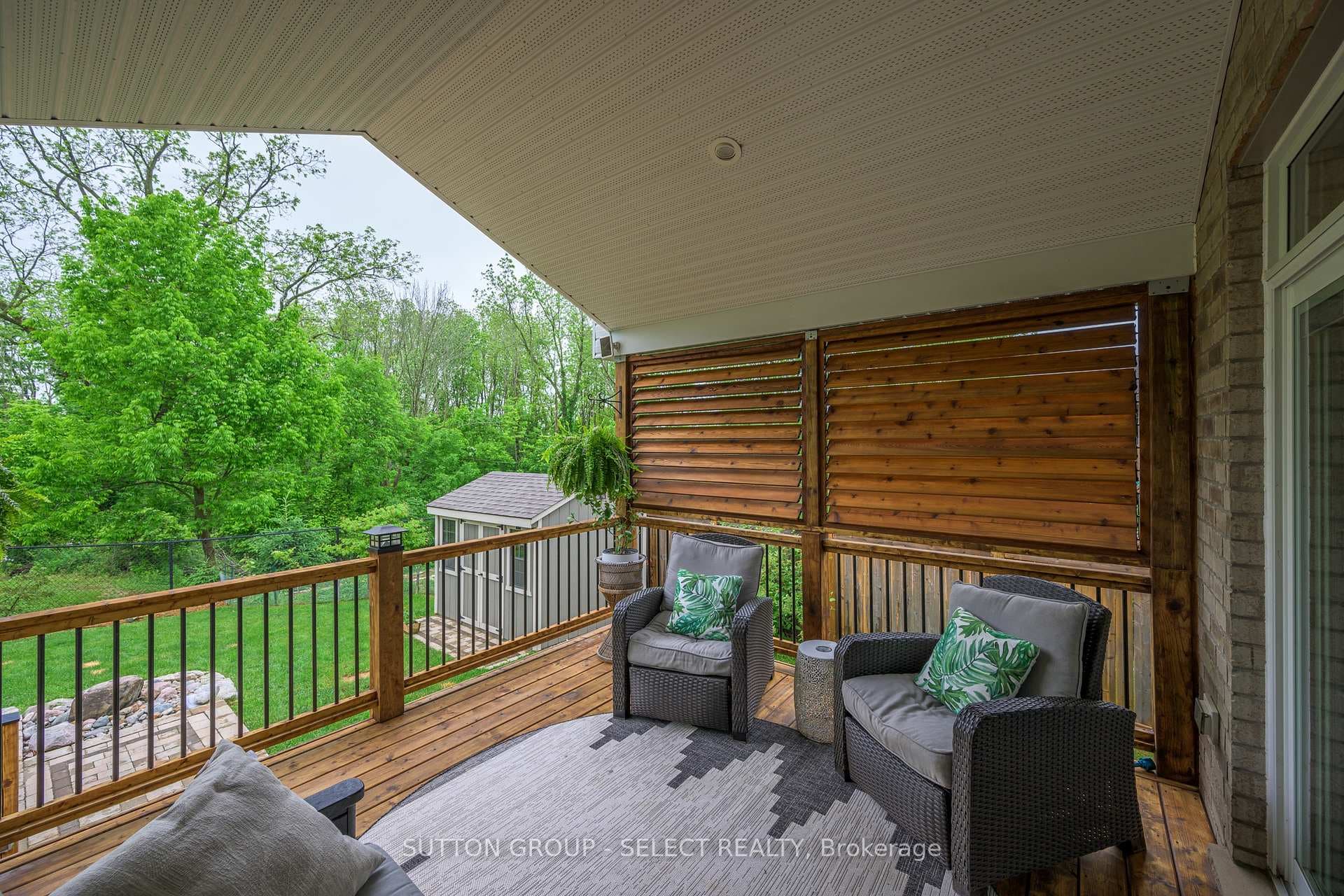 398 Beamish Street photo 31