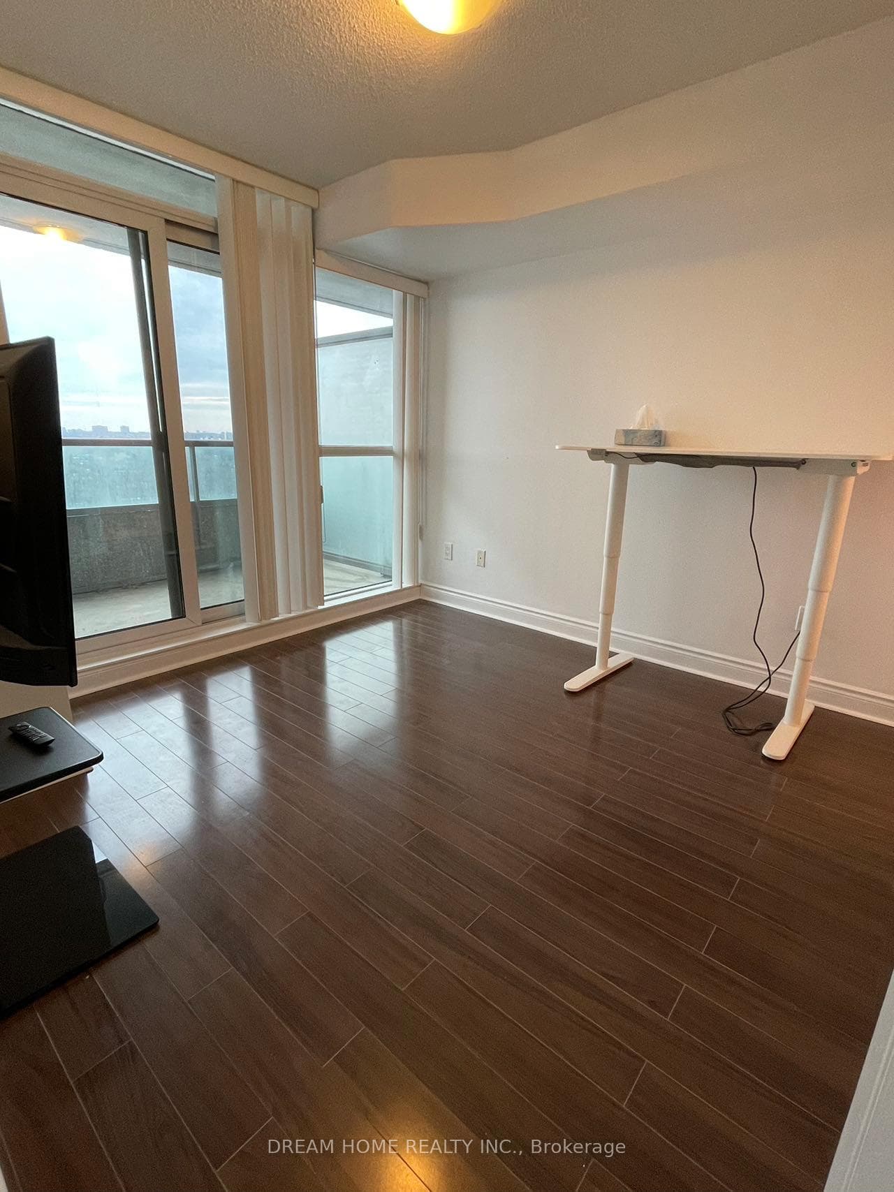 50 Brian Harrison Way Unit 1401 photo 8