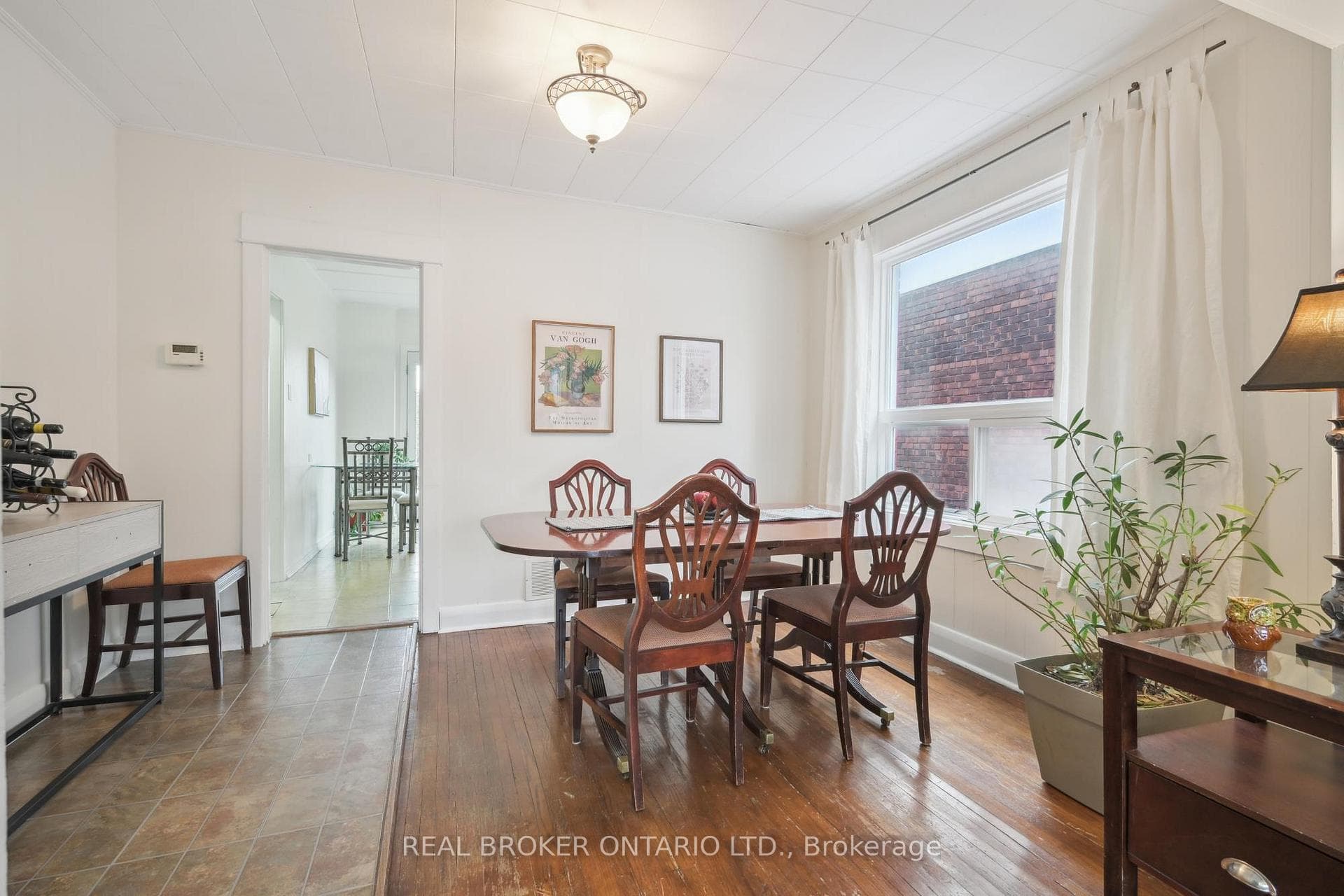 105 Wiley Avenue photo 7