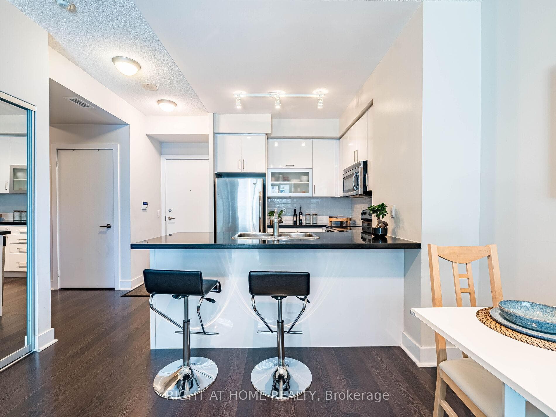 90 Stadium Road Unit 301 photo 15