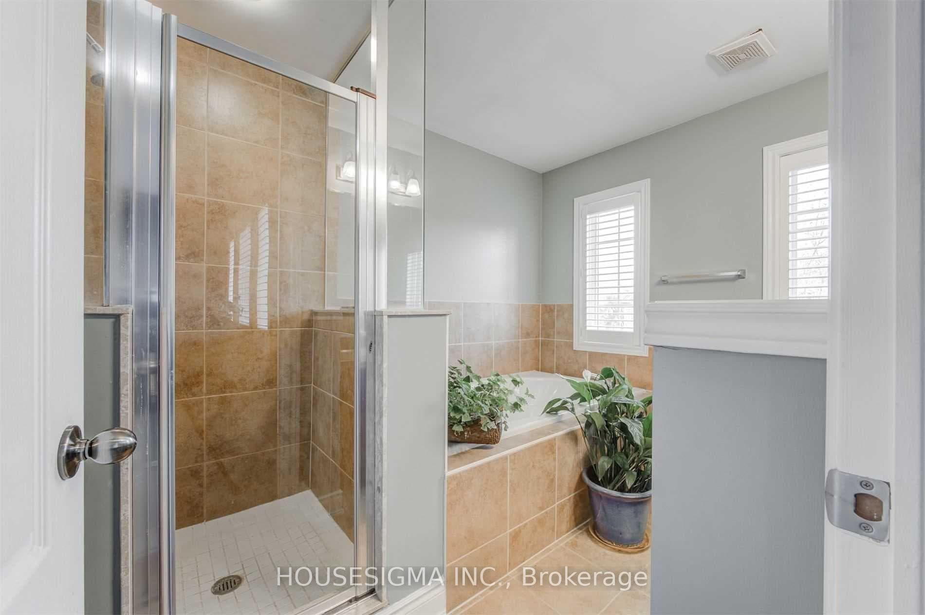 244 Tawny Crescent photo 18