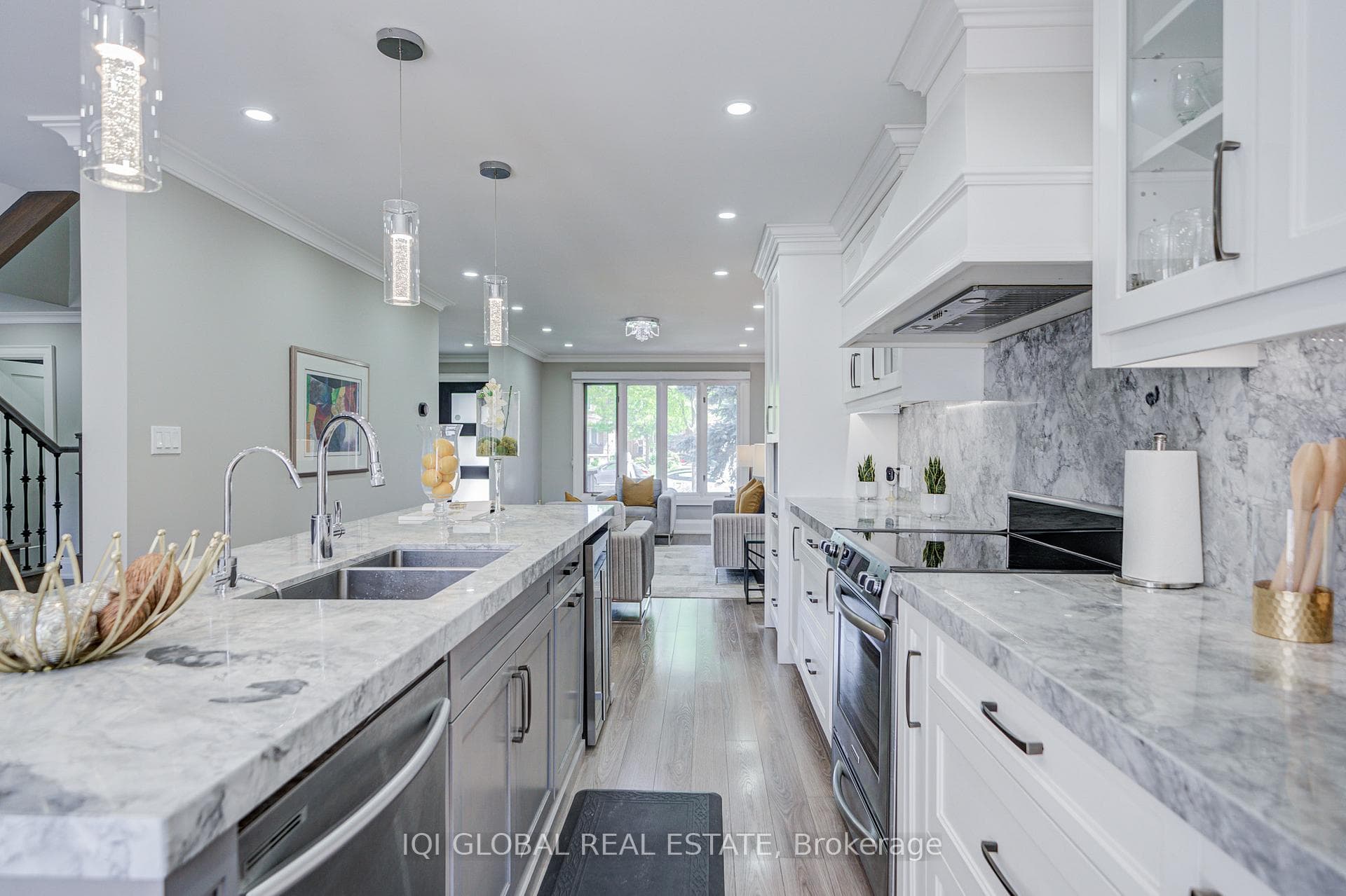 235 Belview Avenue photo 11