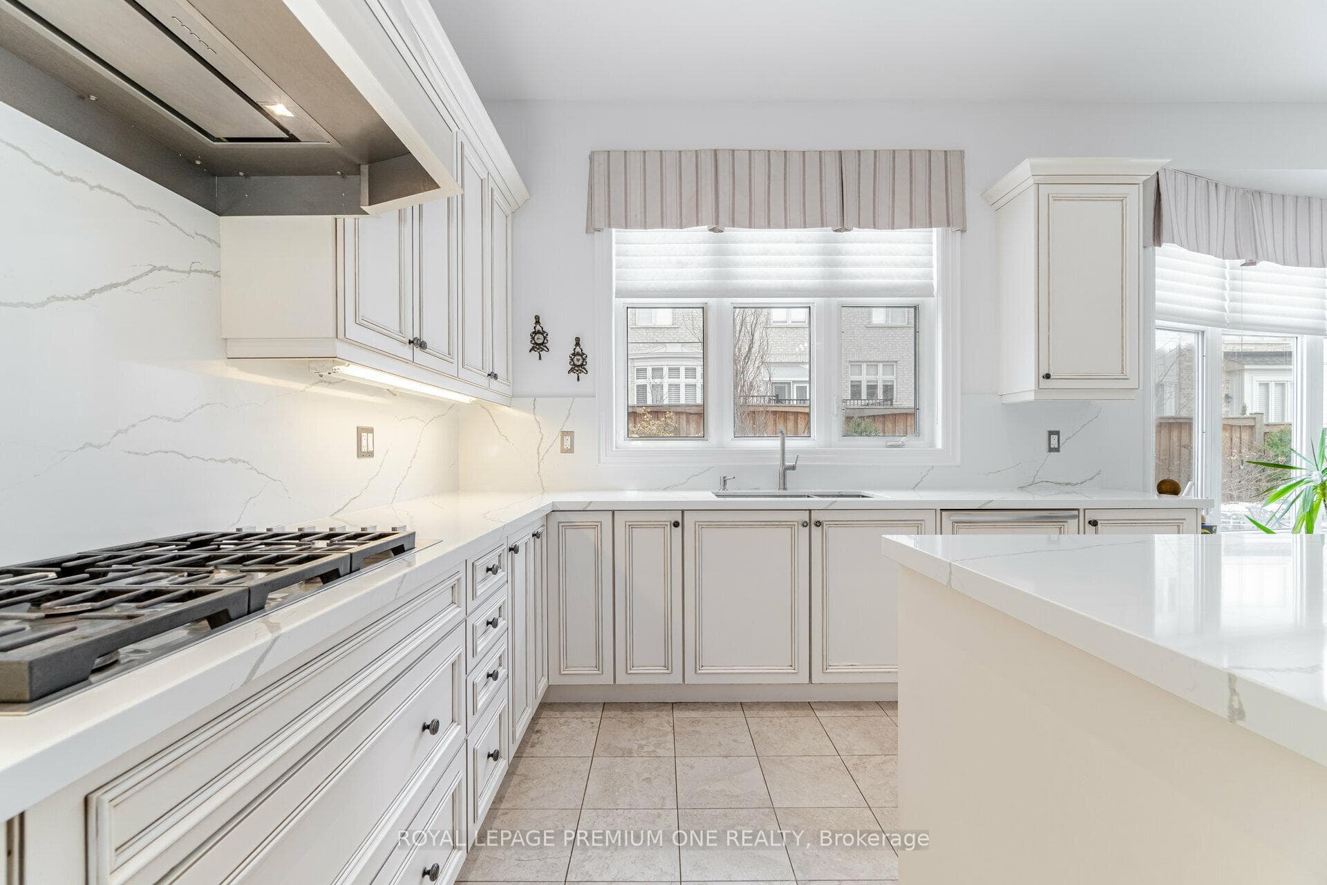 107 Headwind Boulevard photo 20