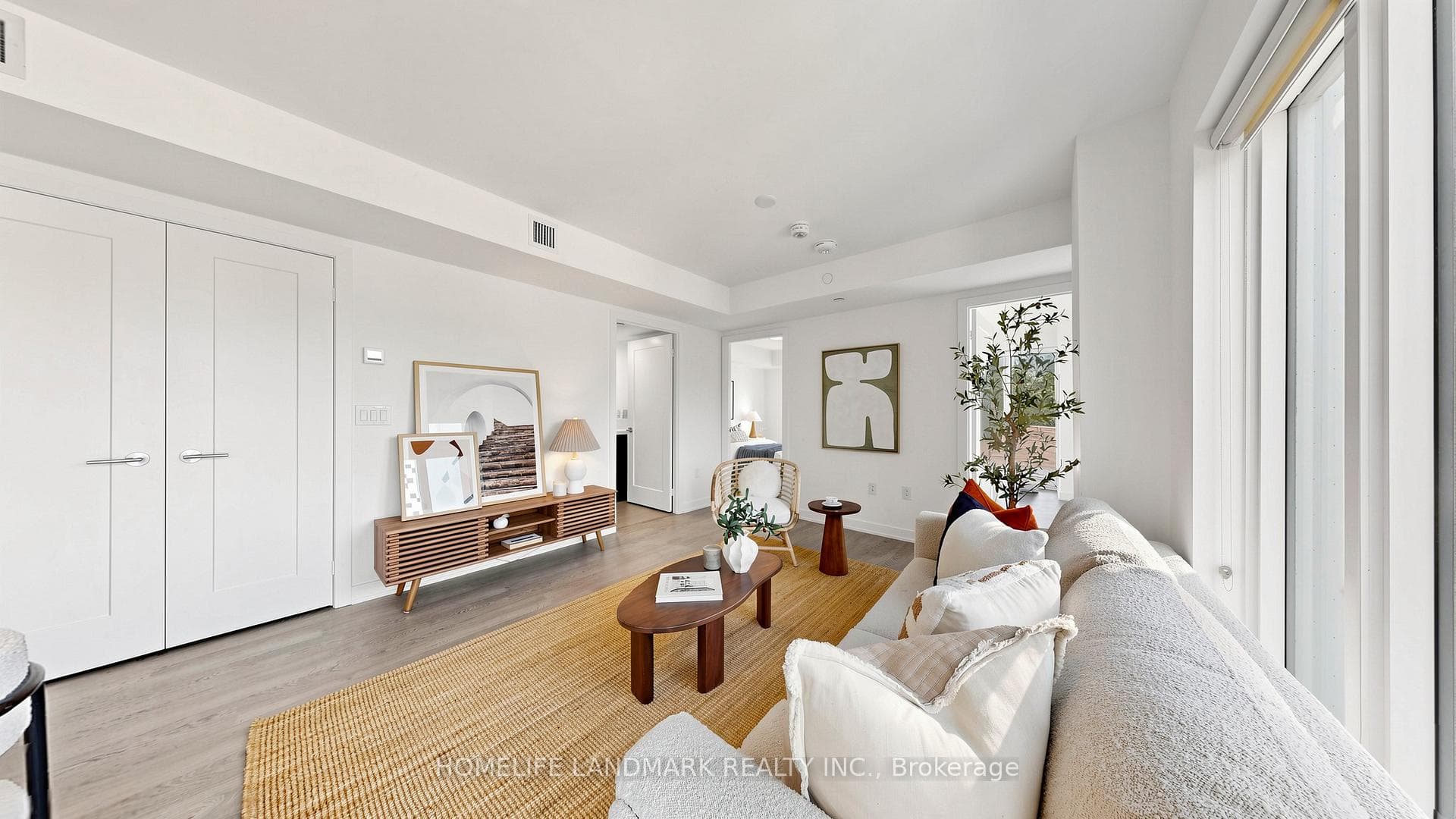 50 McCaul Street Unit 504 photo 6