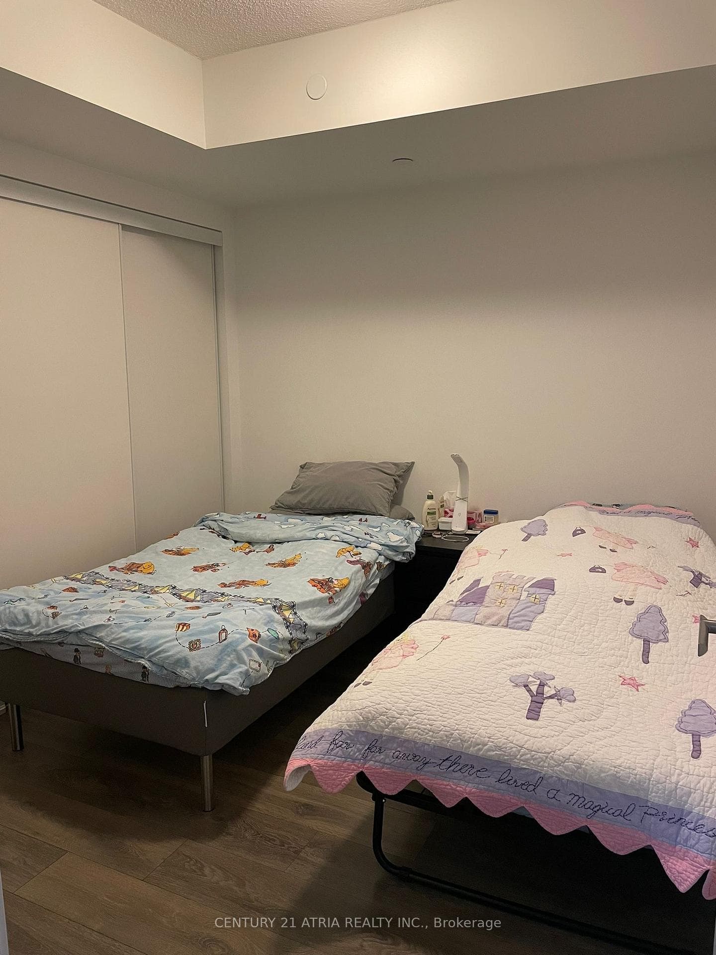 100 Harbour Street Unit 5201 photo 19