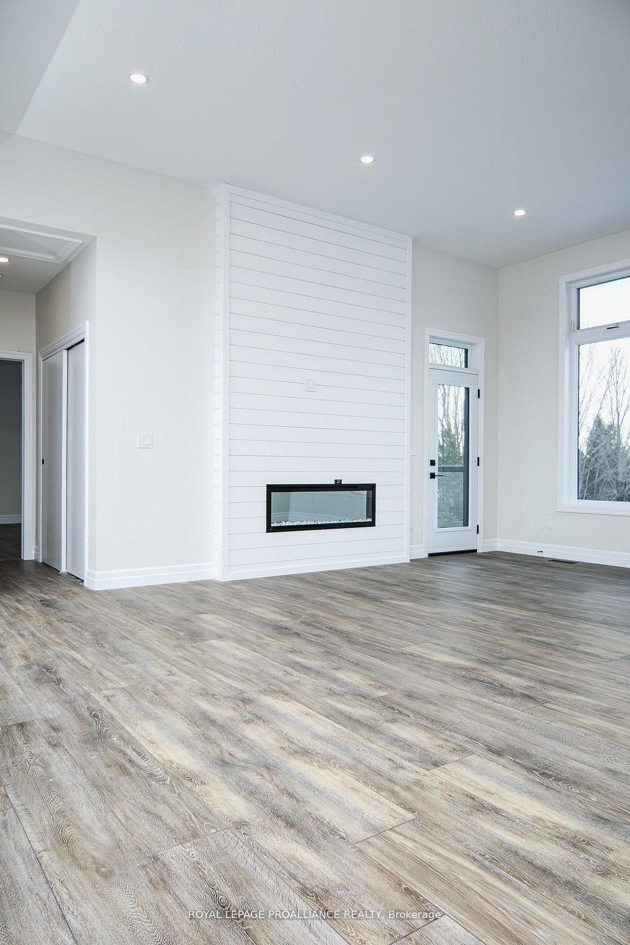 2778 Springbrook Road photo 13
