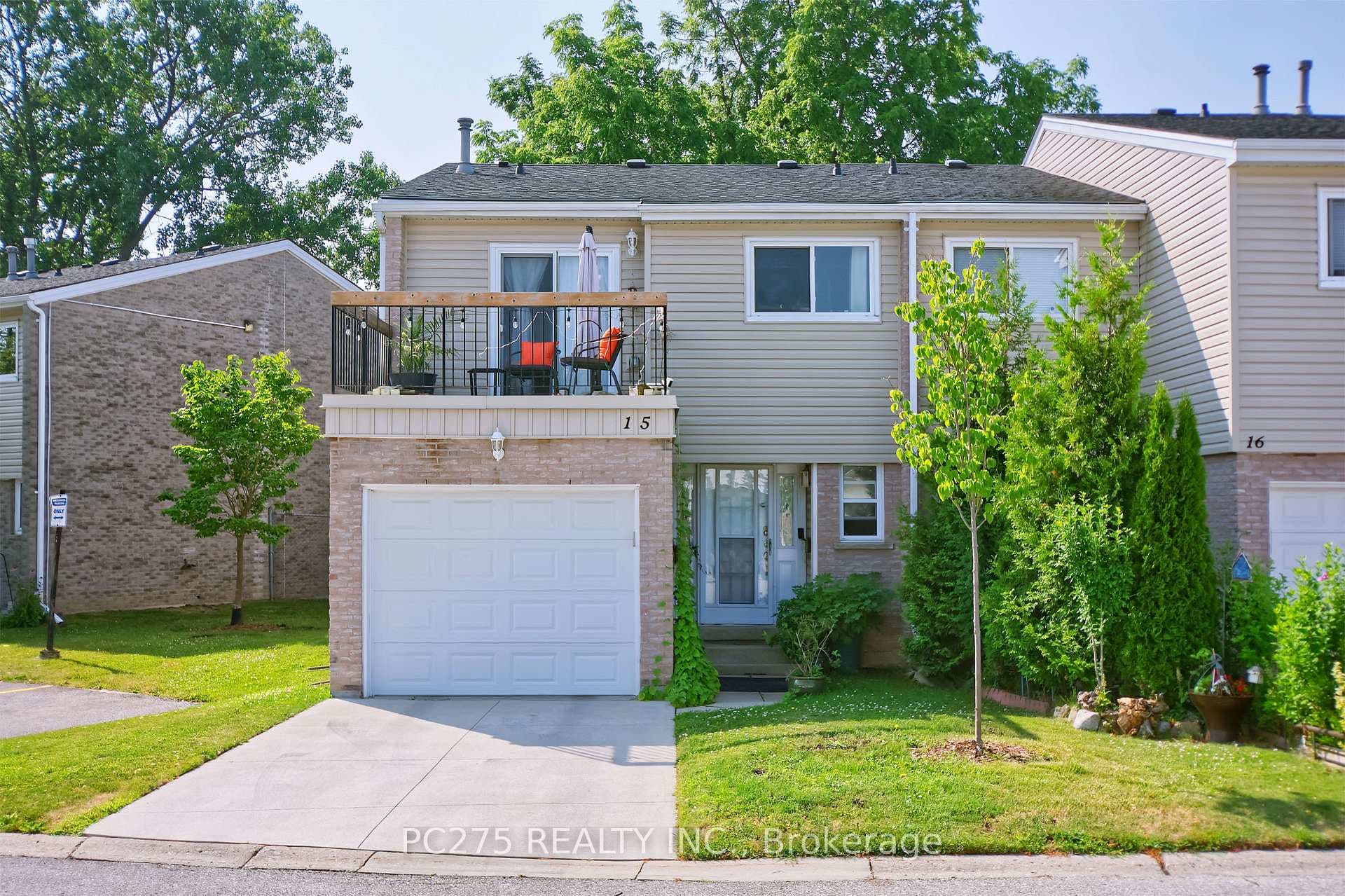 669 Osgoode Drive Unit 15 photo 2