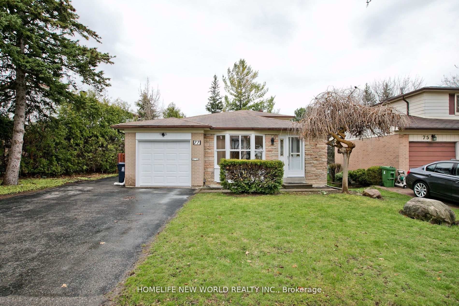 77 Aspenwood Drive photo 3