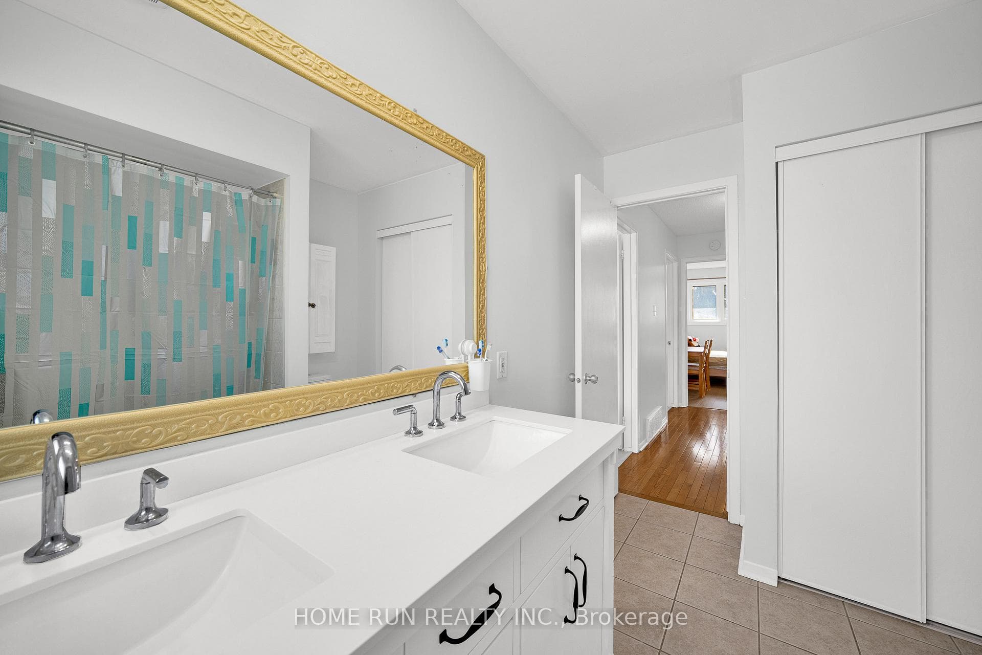 2111 Montreal Road Unit 4 photo 27