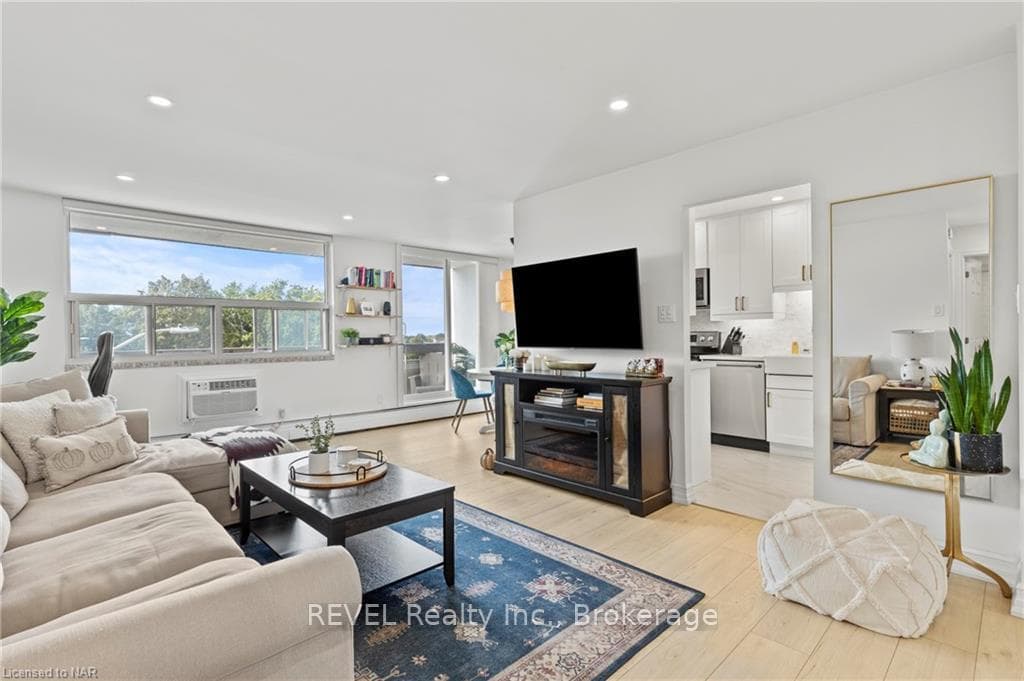 365 GENEVA Street Unit 508 photo 9