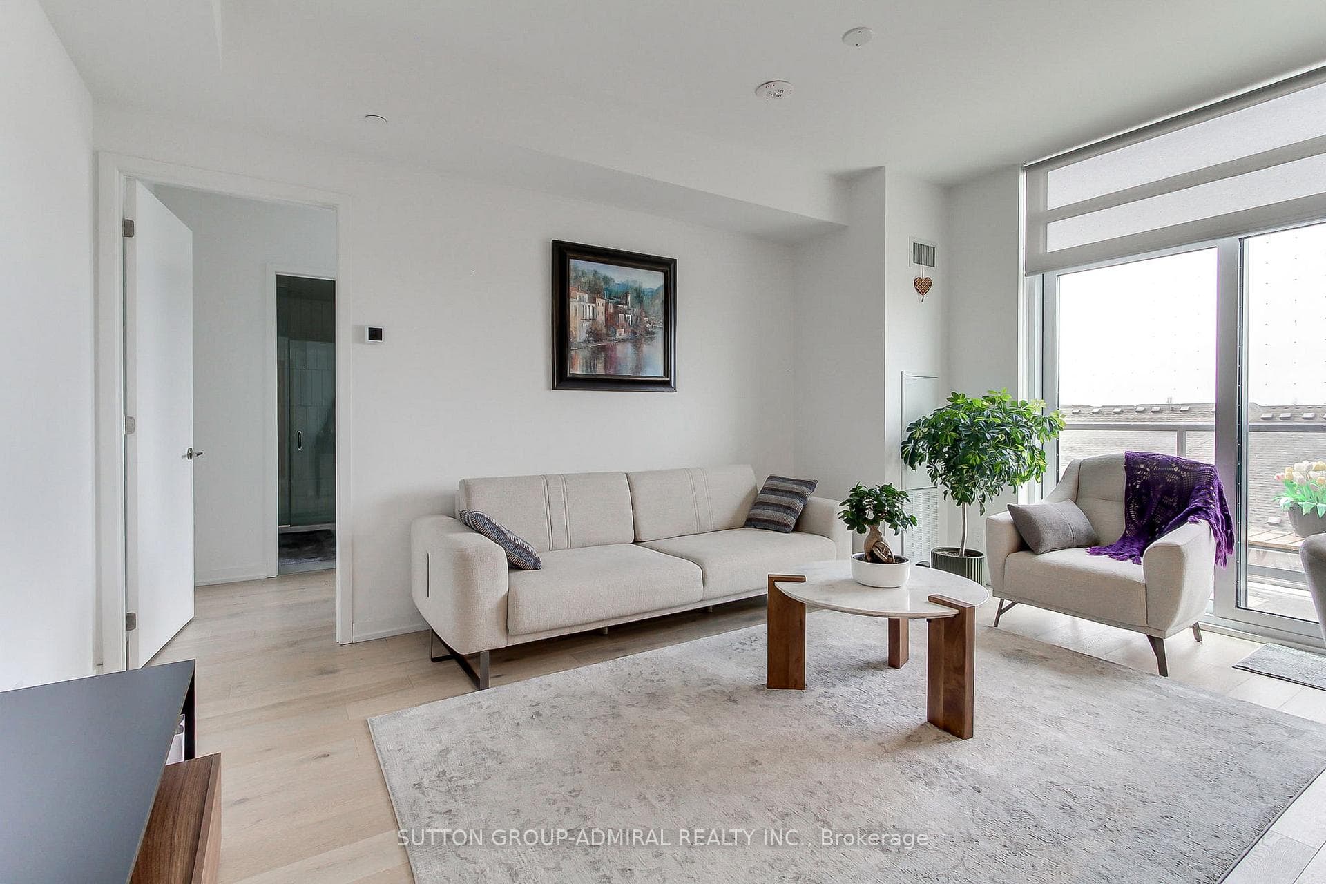 8 Beverley Glen Unit 413 photo 11