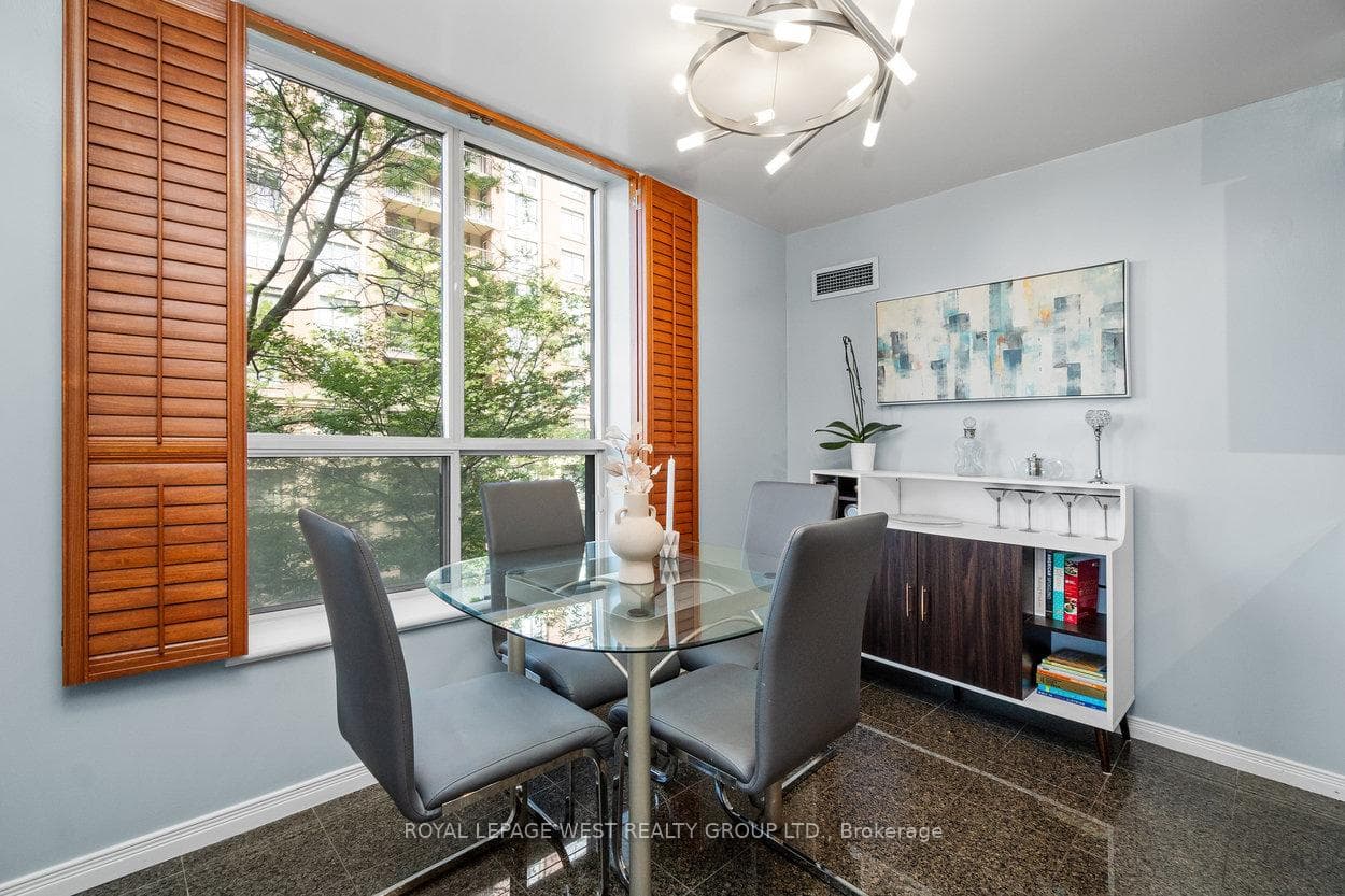 51 Harrison Garden Boulevard Unit 304 photo 16