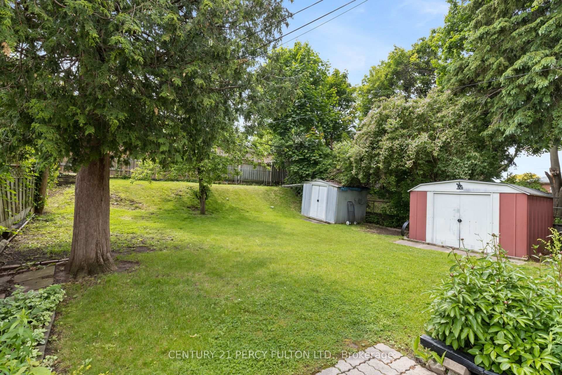 55 Rochman Boulevard photo 47