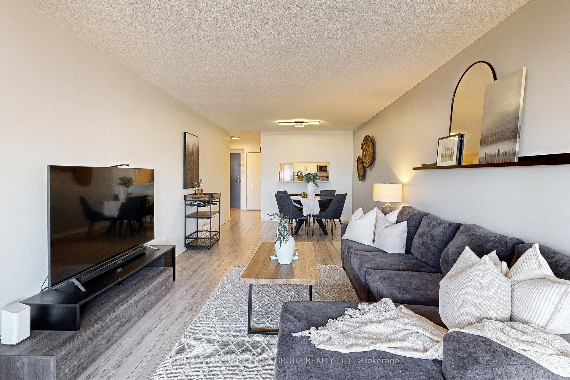 1665 Pickering Parkway Unit 609 photo 18