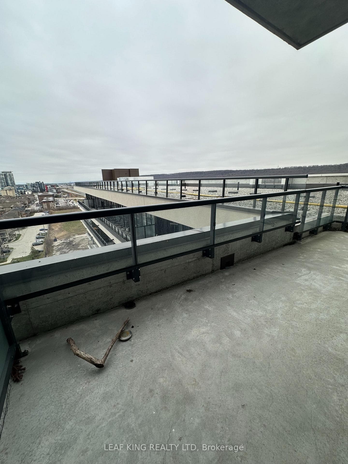 550 North Service Road Unit 1007 photo 11