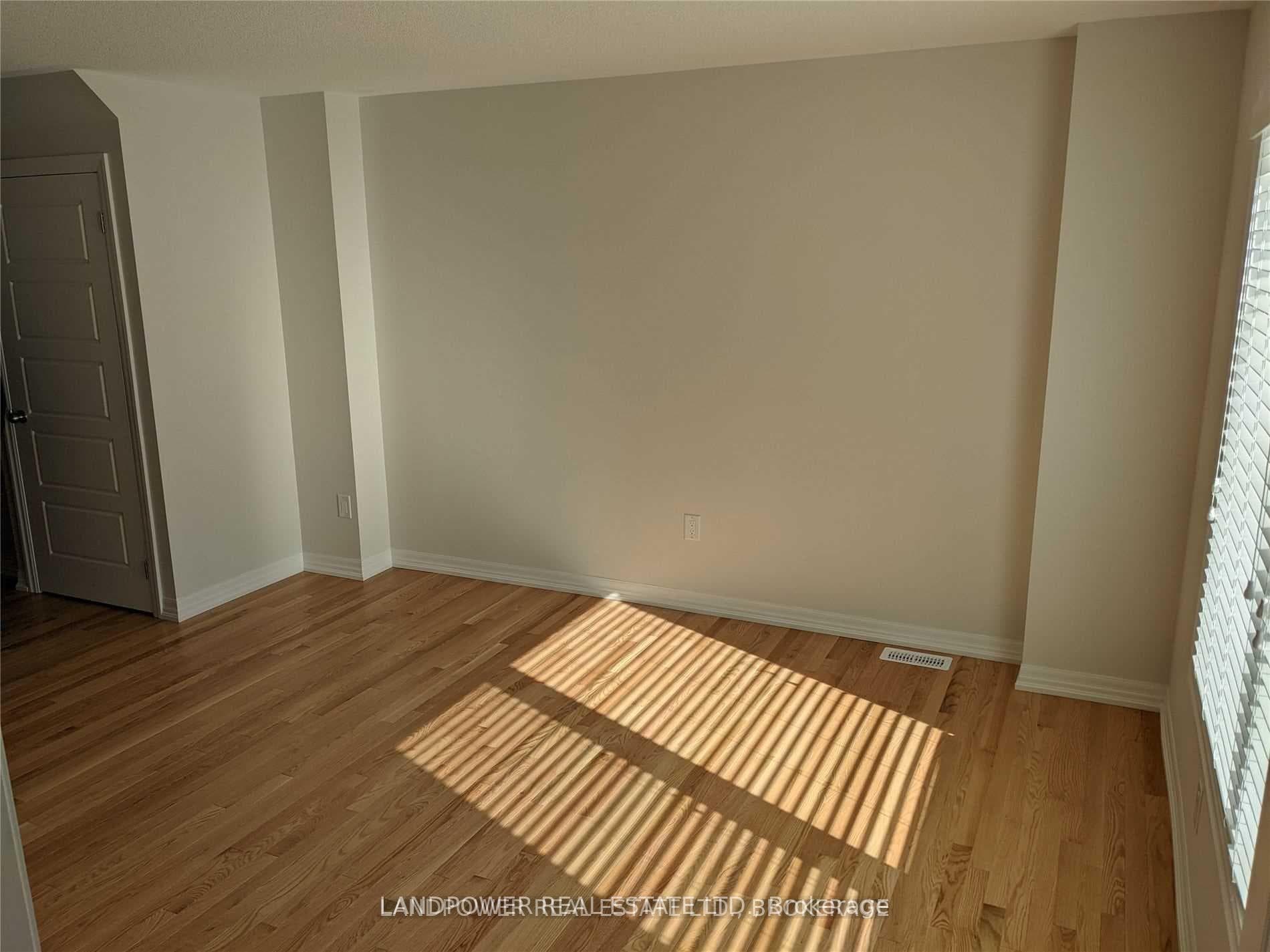 53 Delano Way photo 6