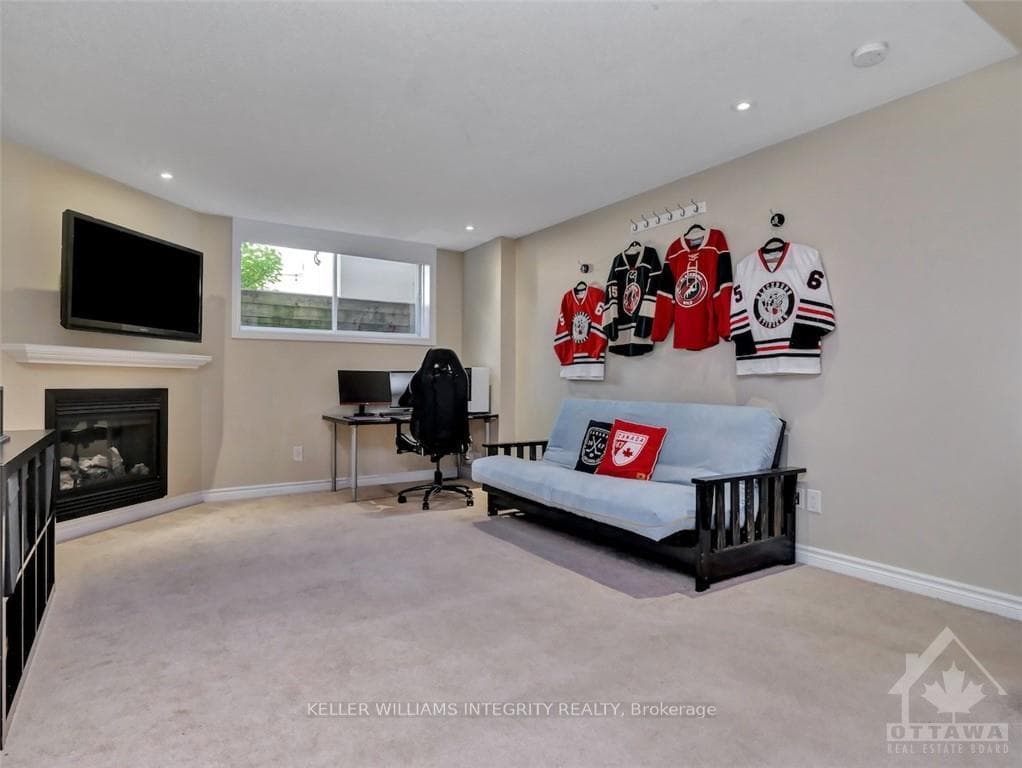 527 LANGELIER Avenue photo 24