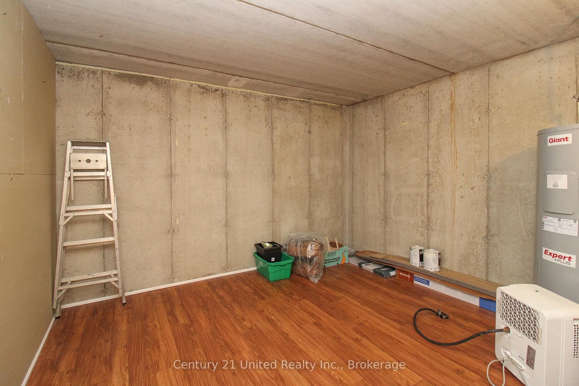 1110 Clonsilla Avenue Unit 204 photo 25