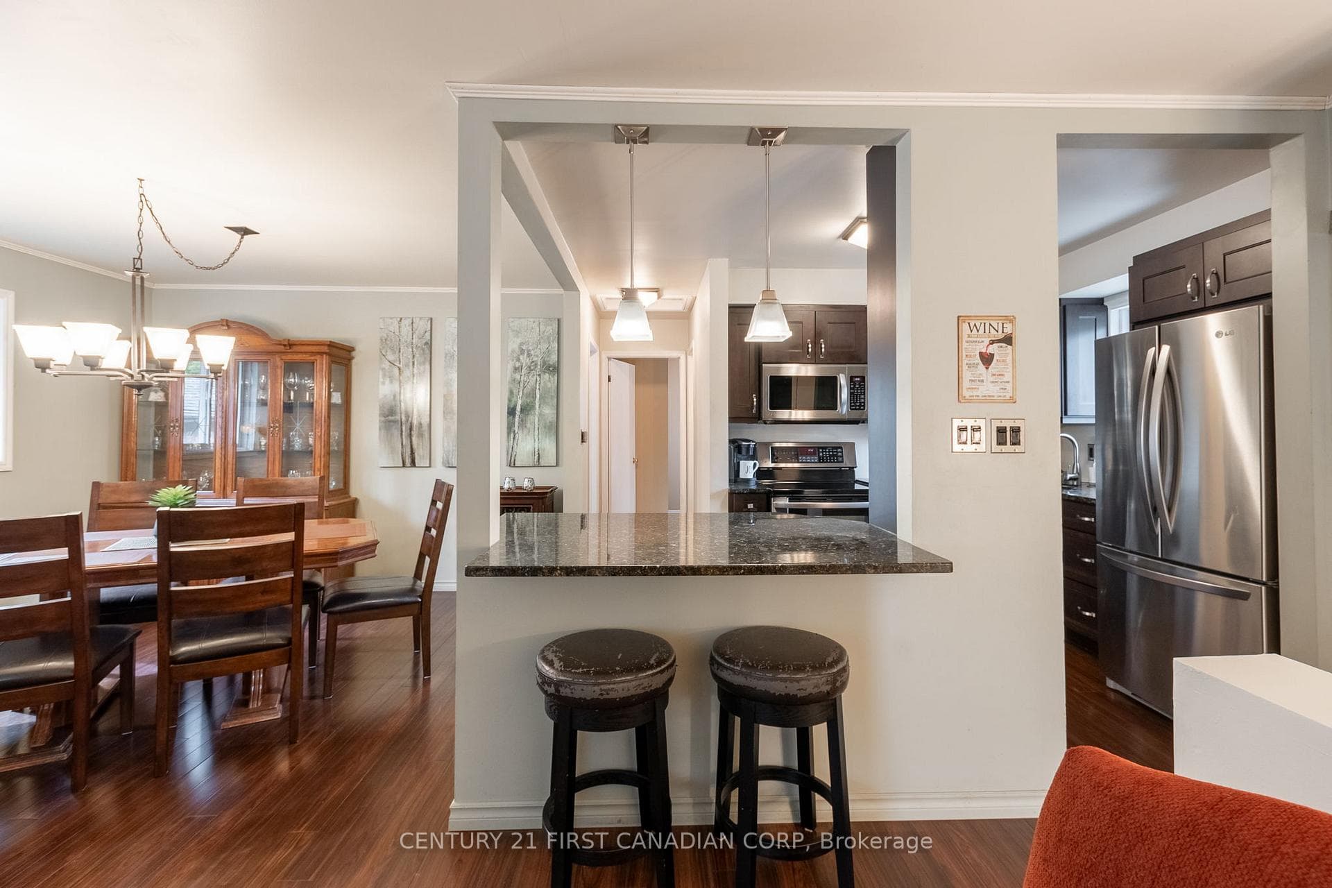 174 Portsmouth Crescent photo 13