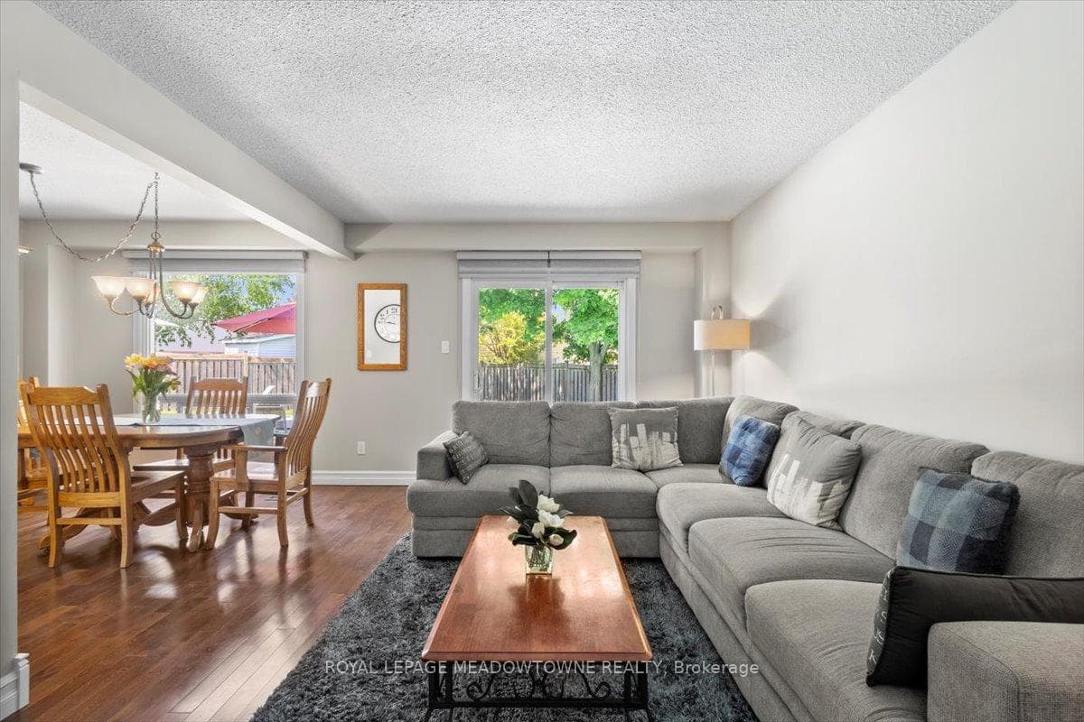 6286 Kindree Circle photo 14