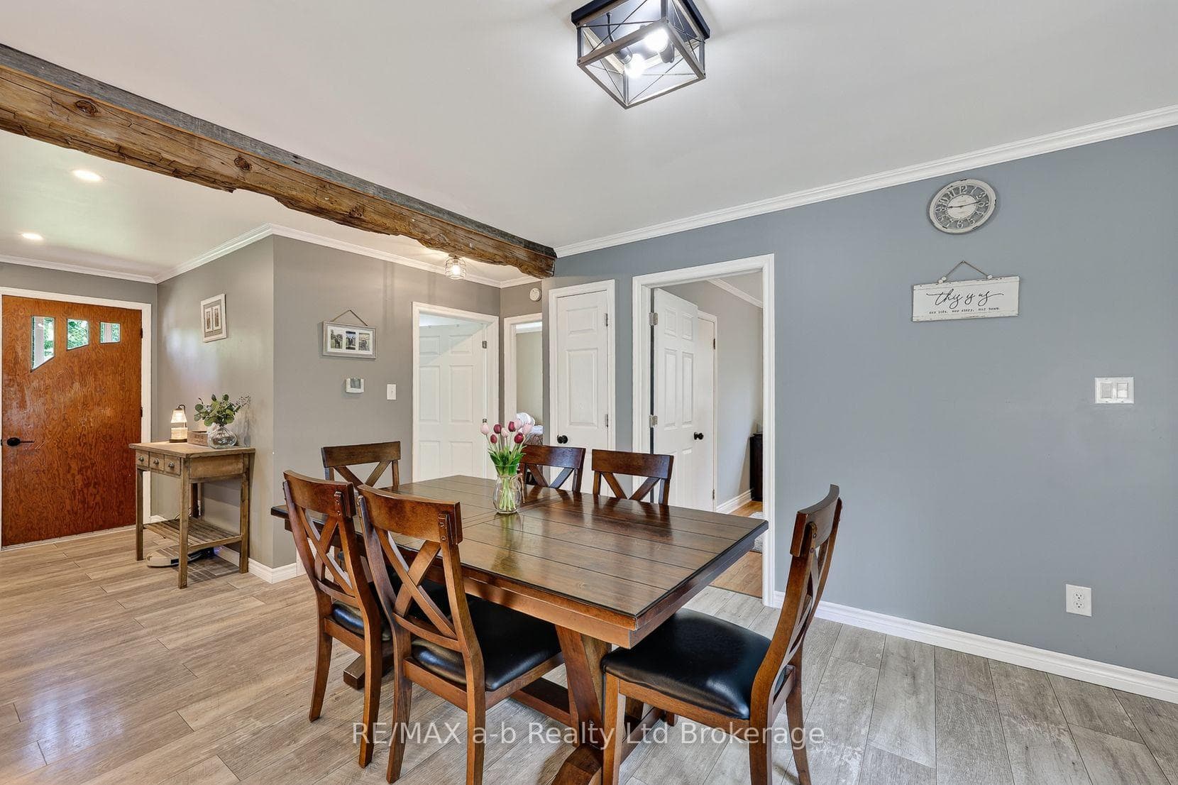 584112 BEACHVILLE Road photo 20