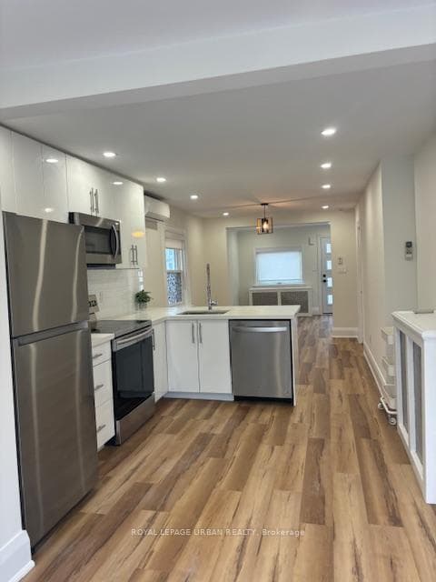 19 North Woodrow Boulevard Unit Upper photo 6