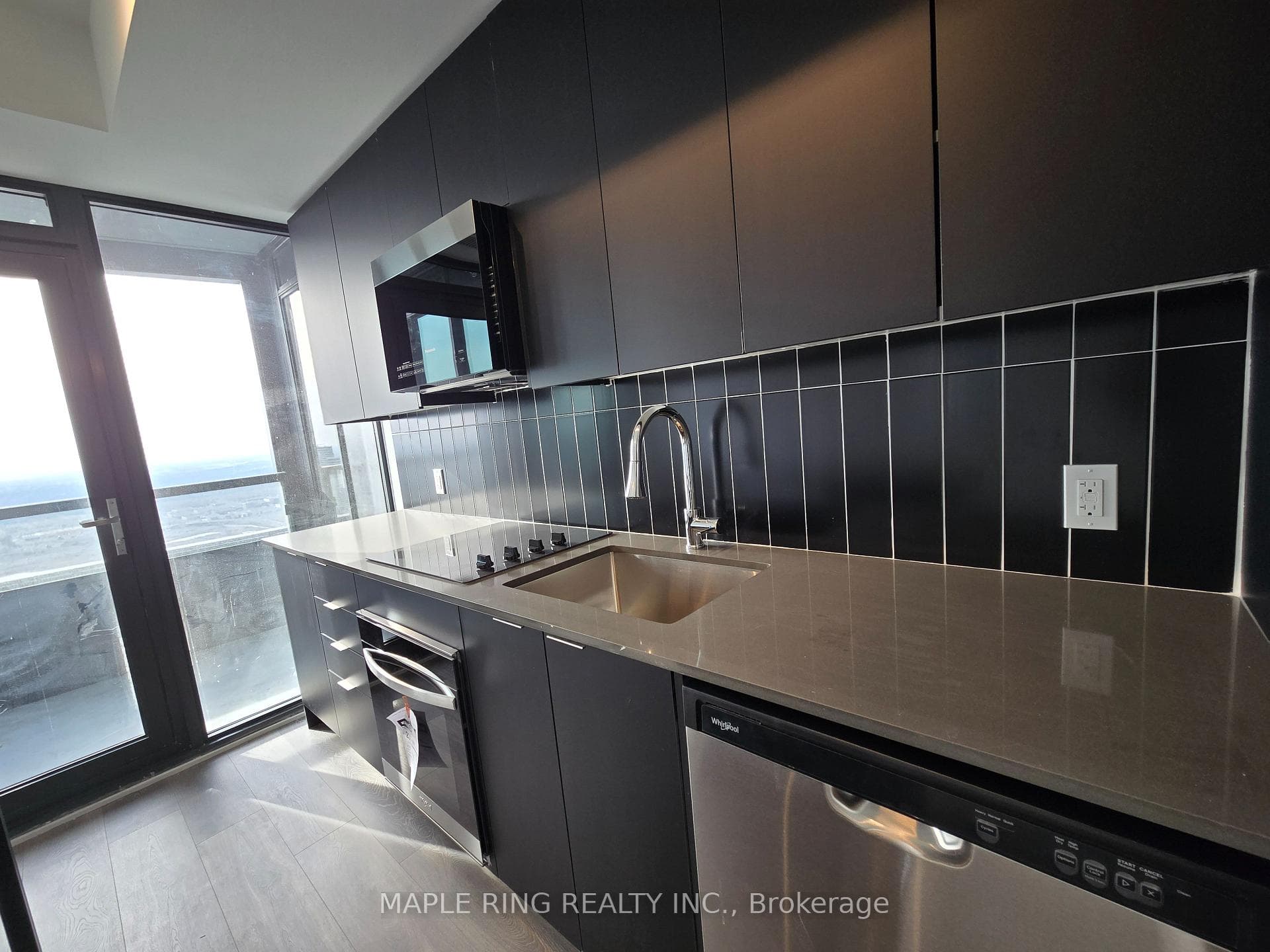 2920 Highway 7 Road Unit 4904 photo 1