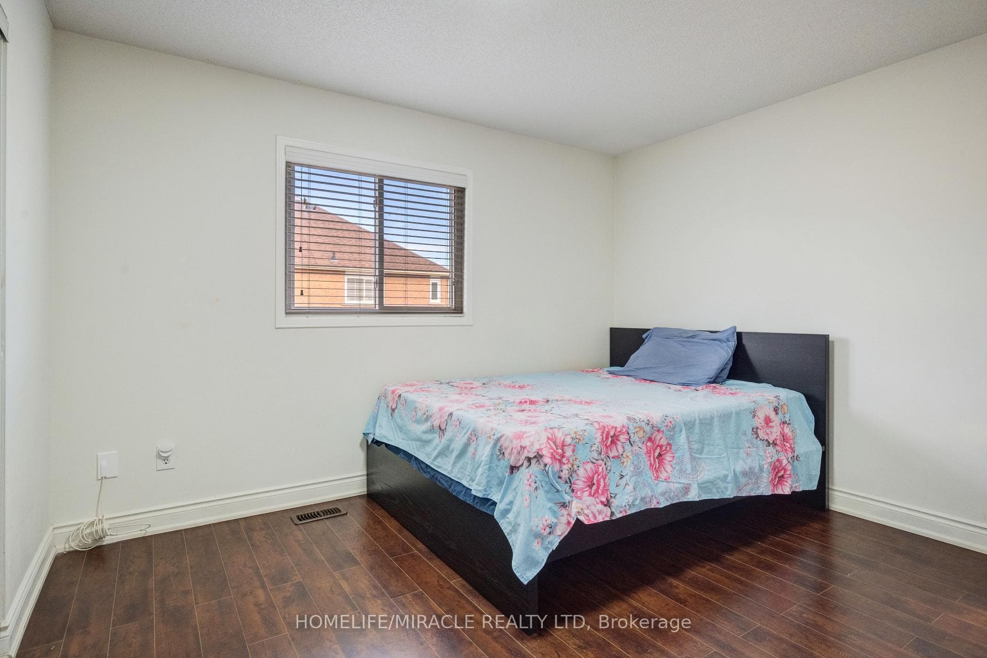 36 Herkes Drive photo 32