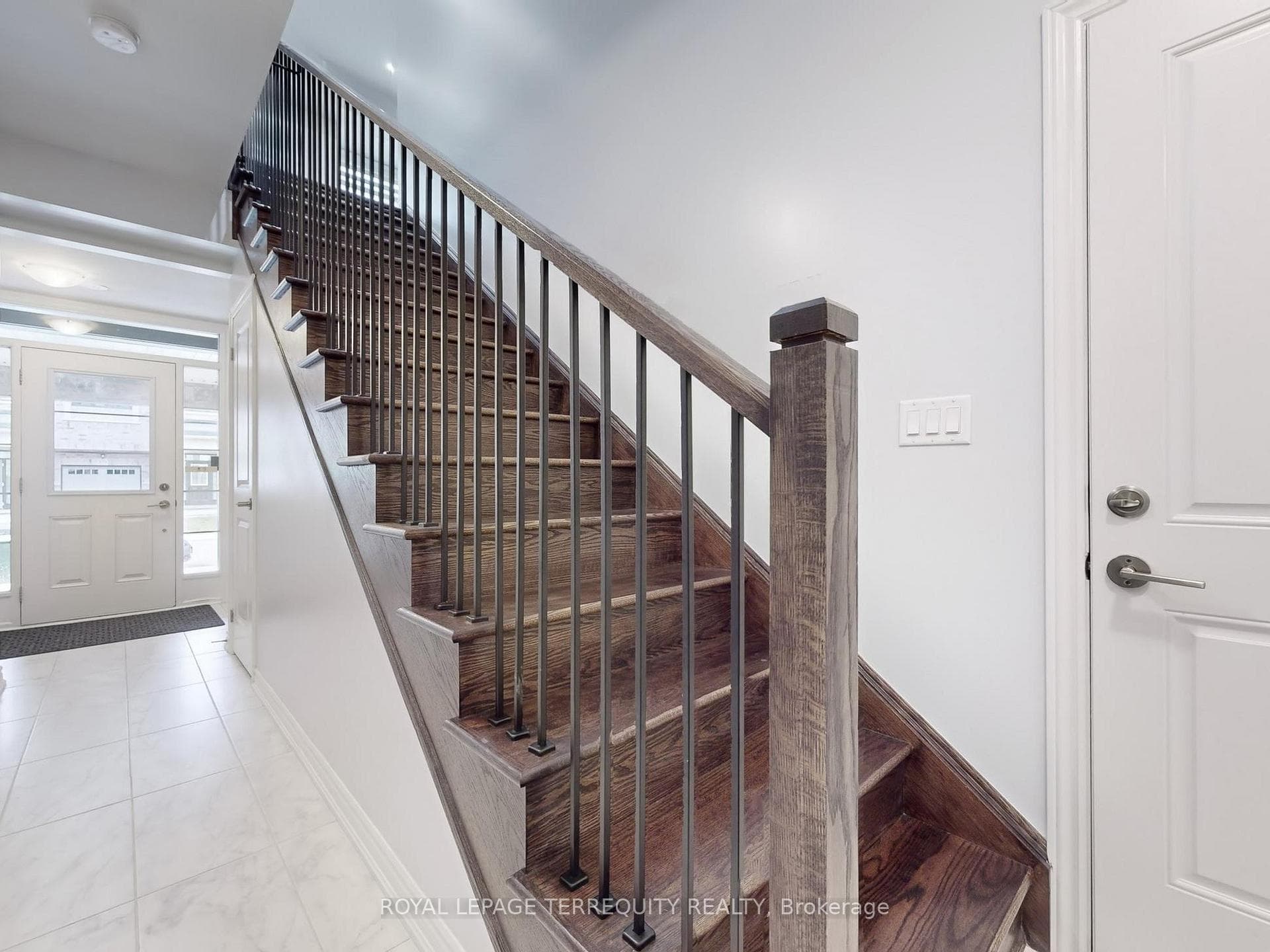378 Twinflower Place photo 9