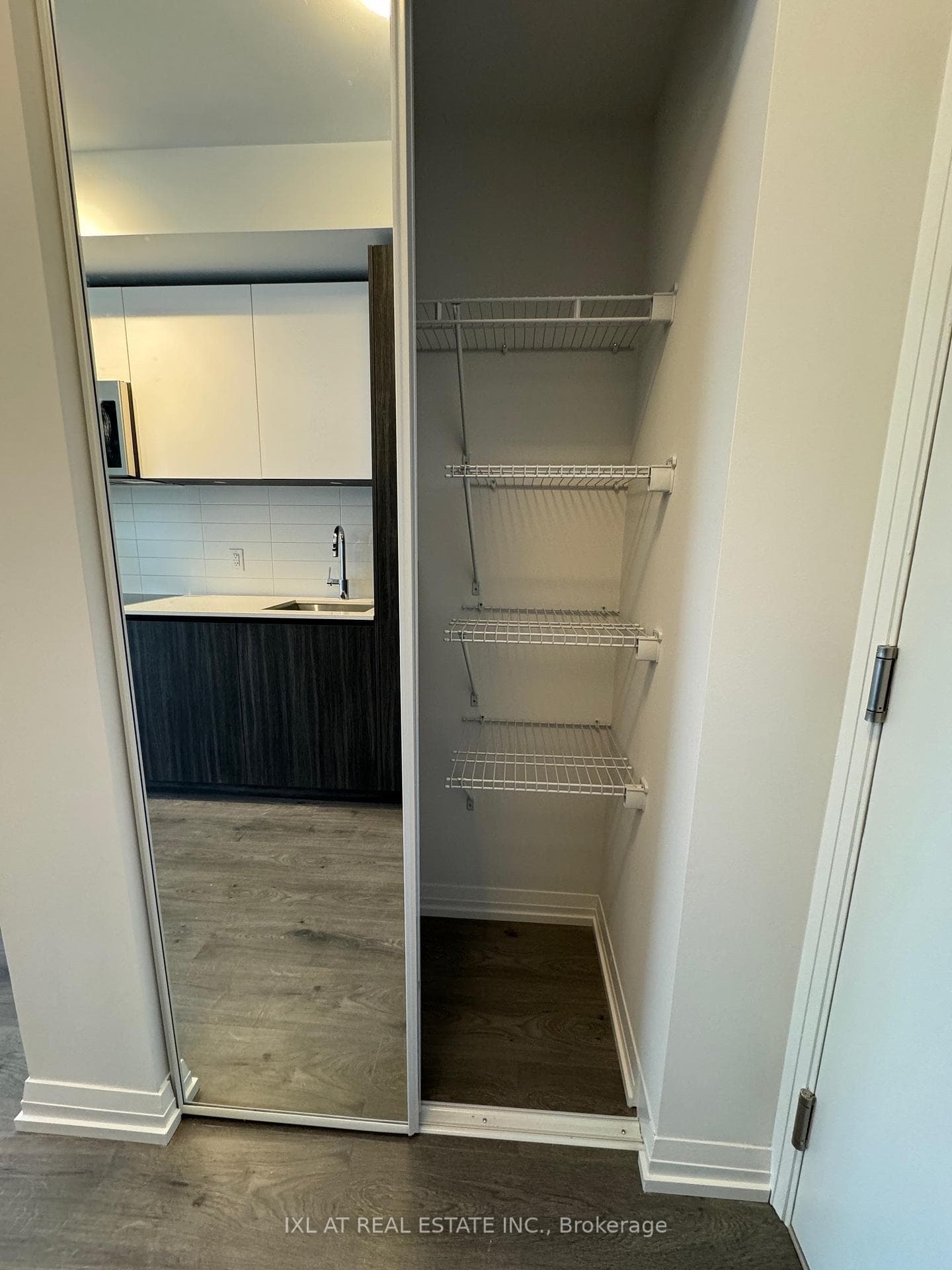 8 Widmer Street Unit 1608 photo 1